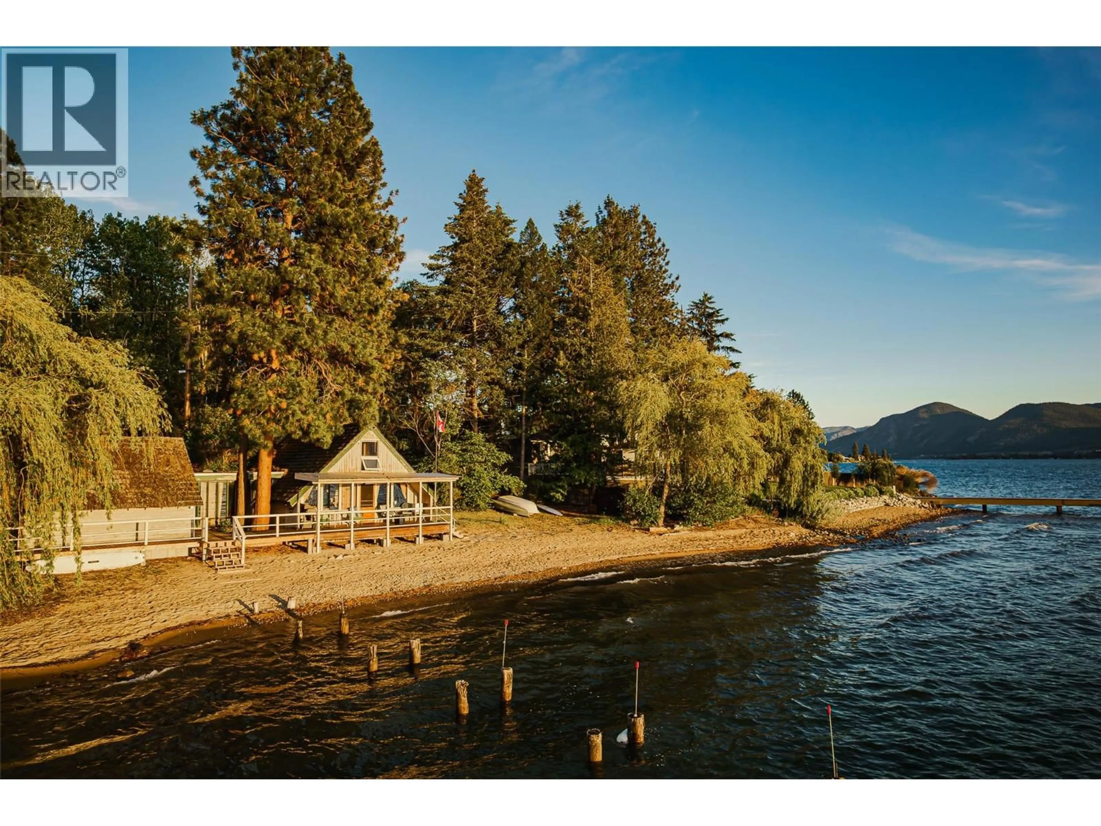 A pic from outside/outdoor area/front of a property/back of a property/a pic from drone, water/lake/river/ocean view for 4625 MILL ROAD, Naramata British Columbia V0H1N1