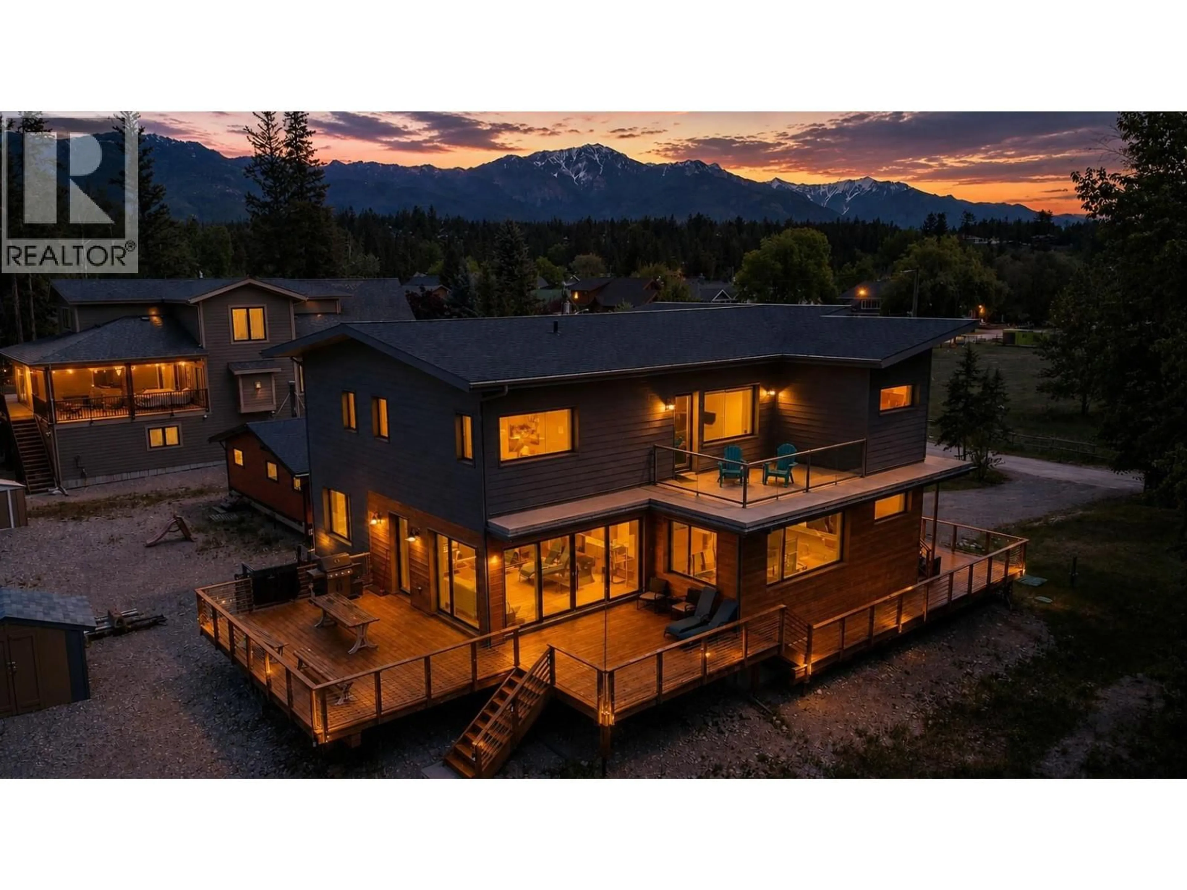 A pic from outside/outdoor area/front of a property/back of a property/a pic from drone, mountain view for 4615 ROWAN STREET, Windermere British Columbia V0B2L2