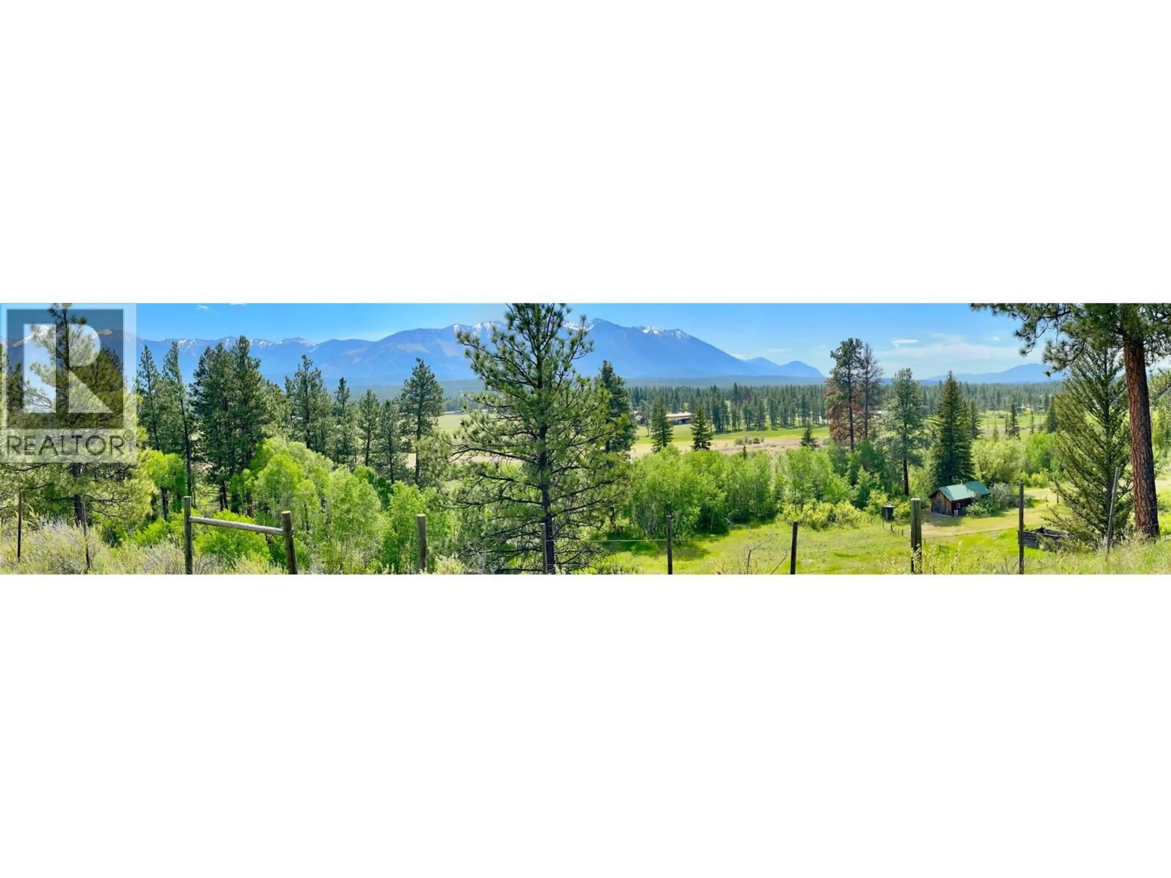 A pic from outside/outdoor area/front of a property/back of a property/a pic from drone, mountain view for 4325 MOAN ROAD, Ta Ta Creek British Columbia V0B2K0