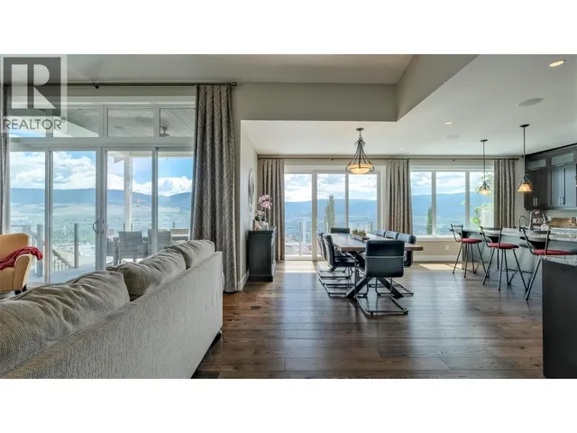 593 HARROGATE LANE, Kelowna 5