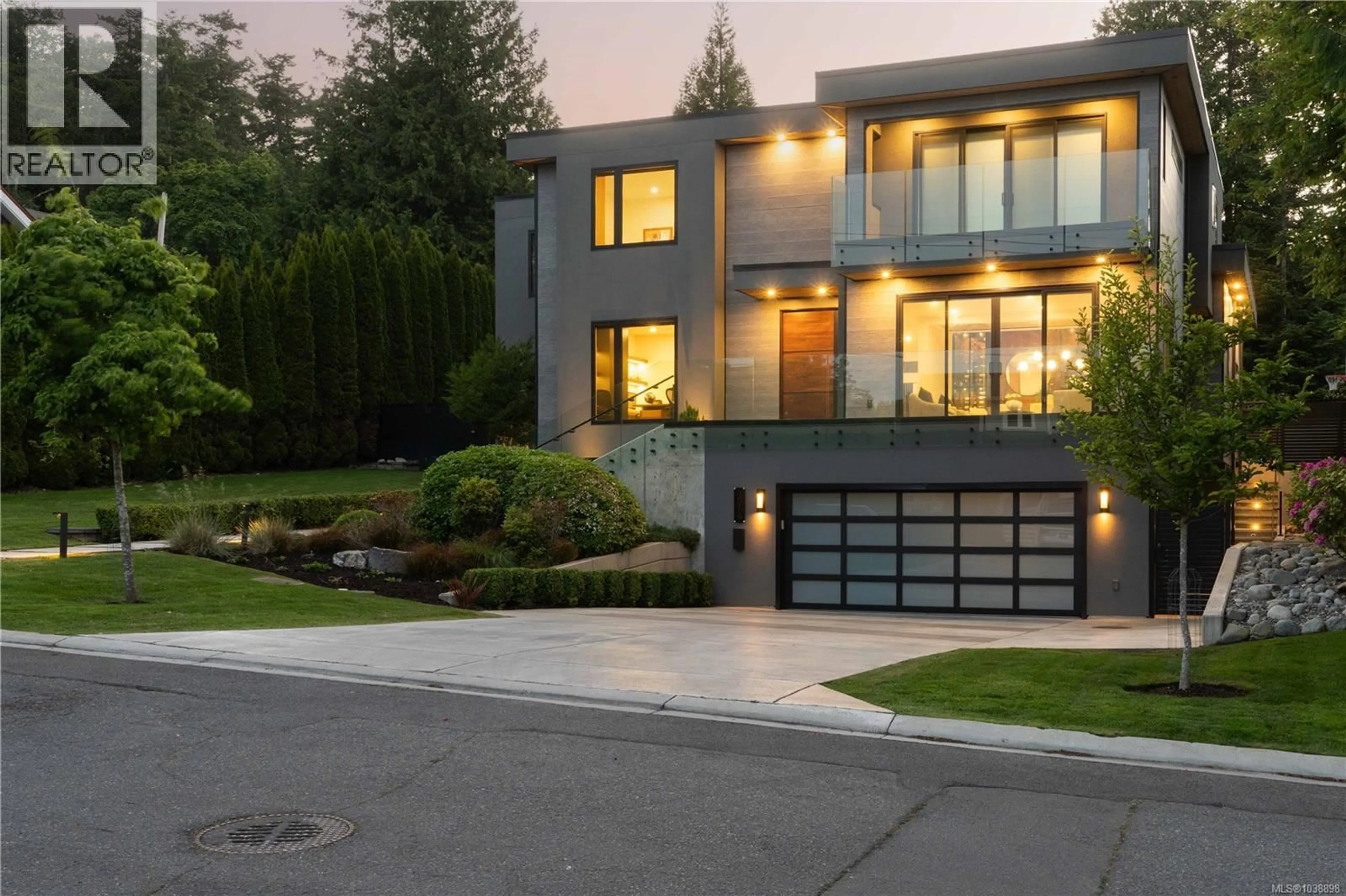 Home with brick exterior material, street for 374 SUNSET AVENUE, Oak Bay British Columbia V8S4L2