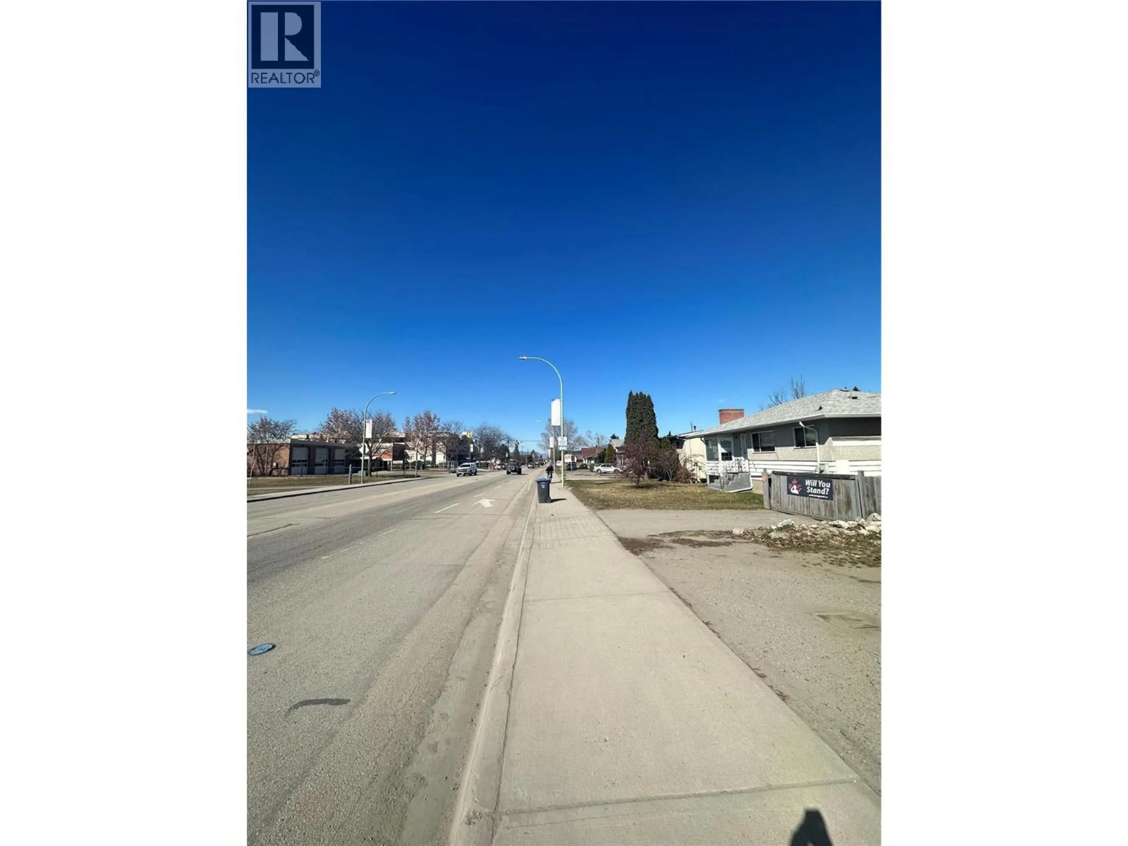 Unknown for 275 RUTLAND ROAD NORTH, Kelowna British Columbia V1X3B1