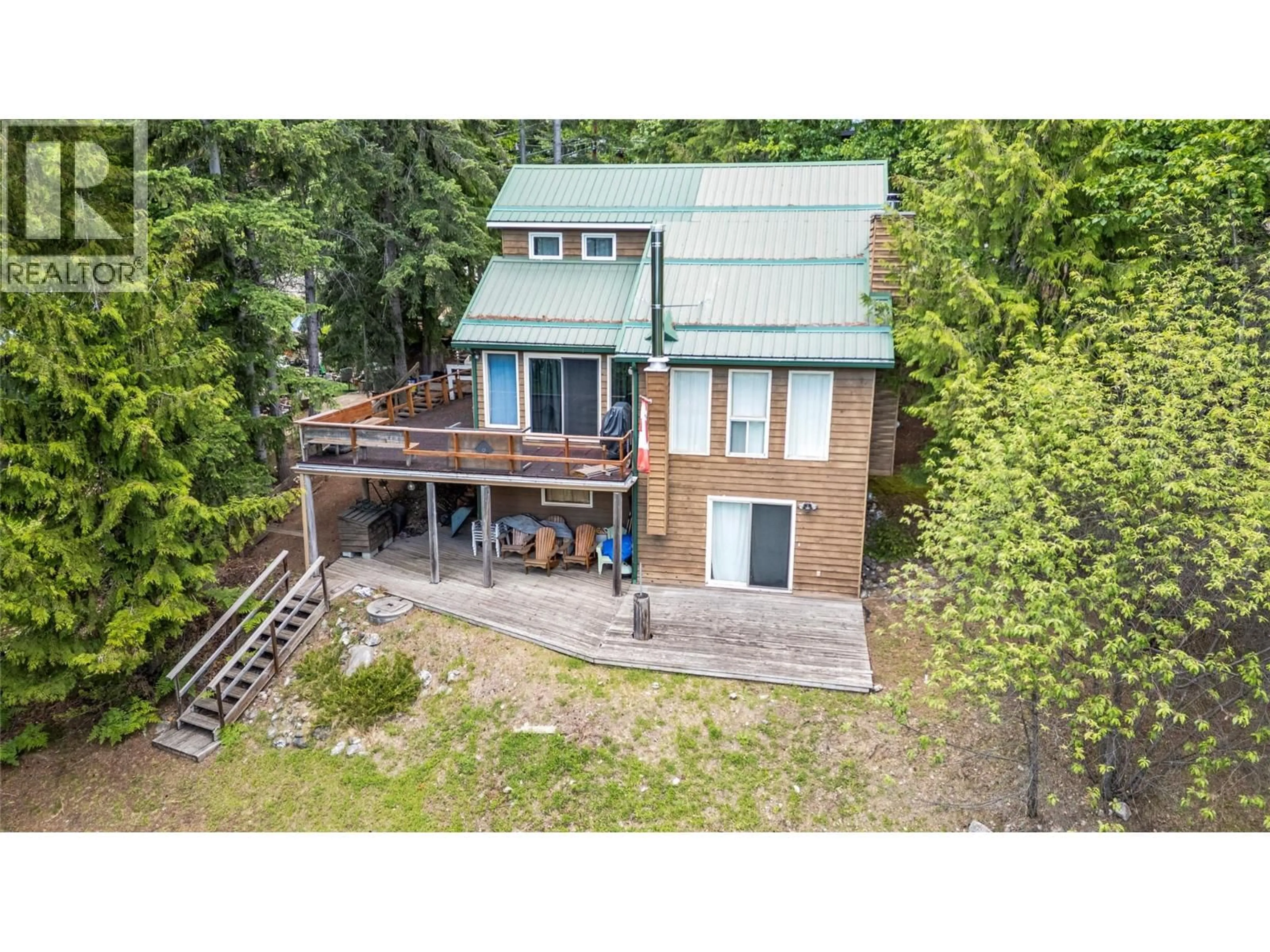 Unknown for 7256 ESTATE DRIVE, Anglemont British Columbia V0E1M8