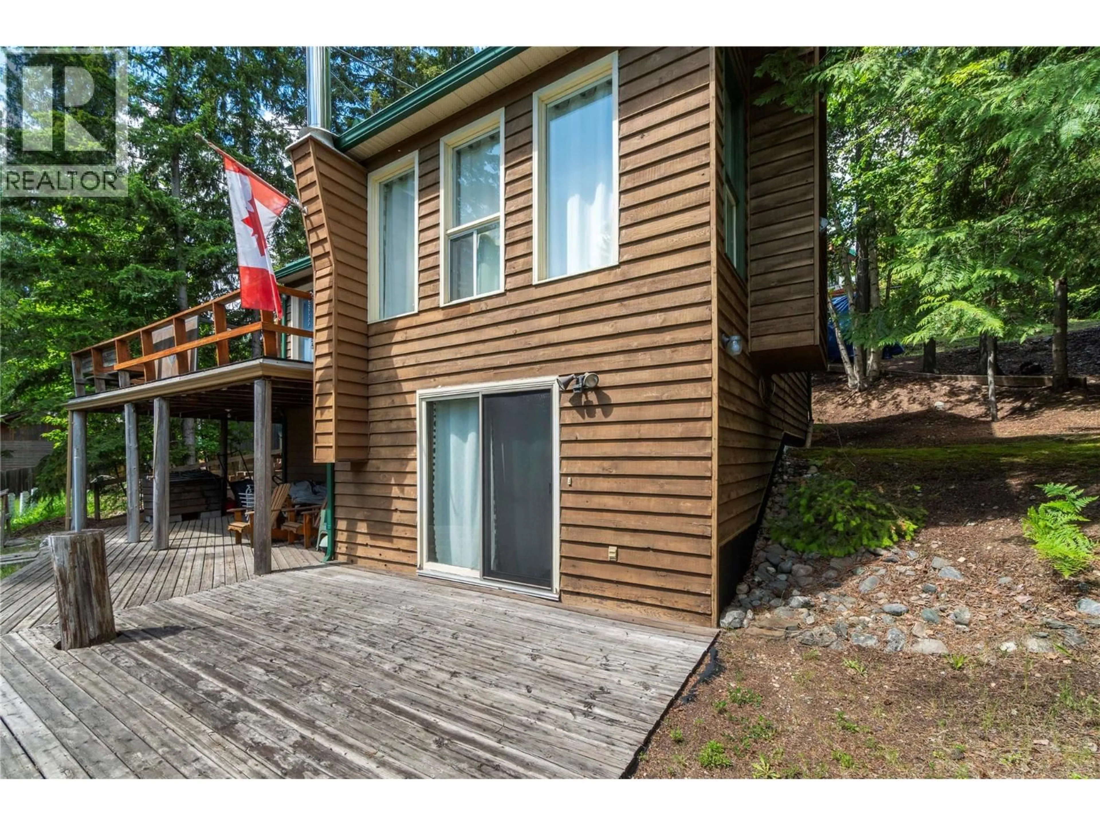 Unknown for 7256 ESTATE DRIVE, Anglemont British Columbia V0E1M8