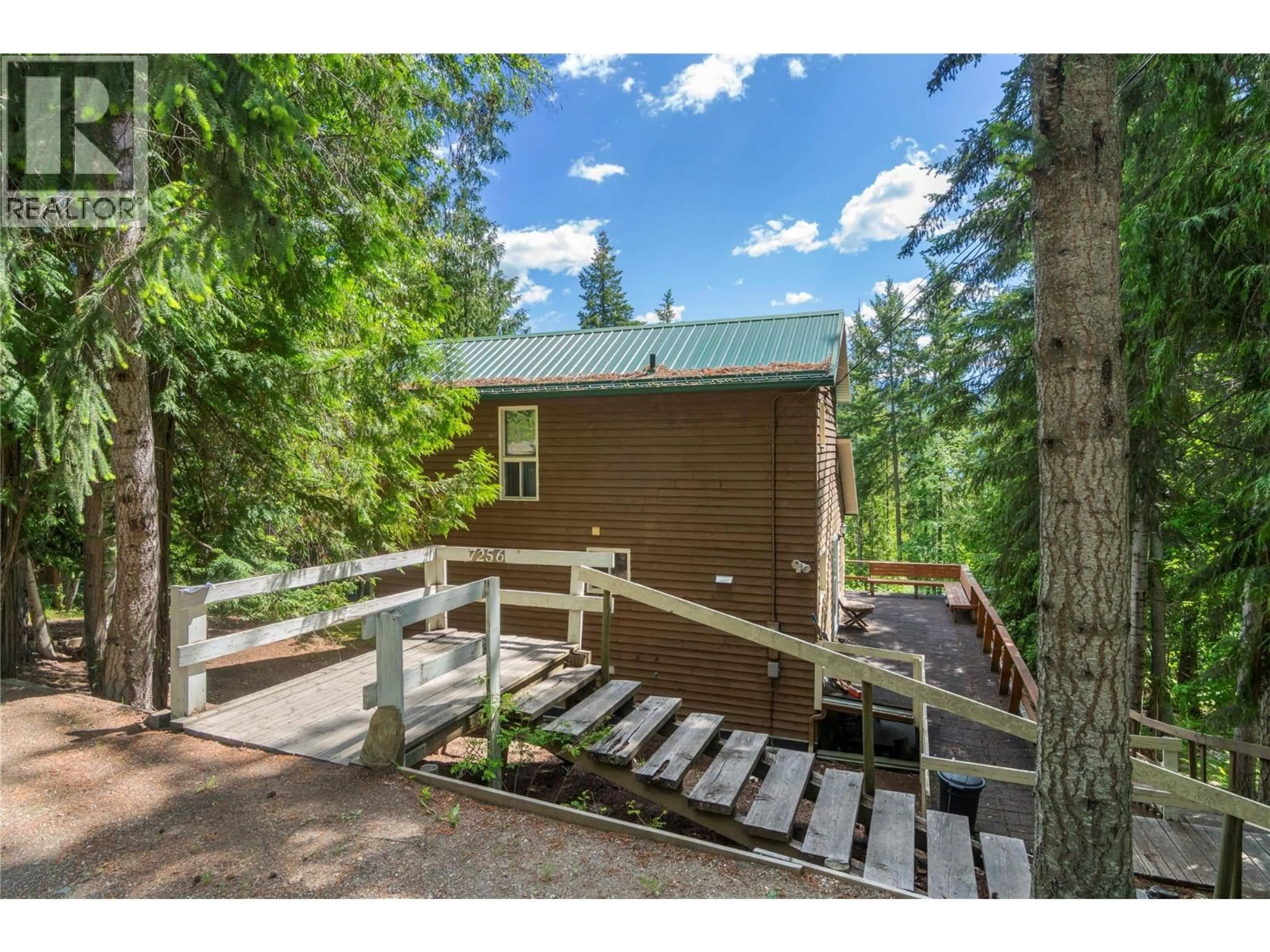 Unknown for 7256 ESTATE DRIVE, Anglemont British Columbia V0E1M8