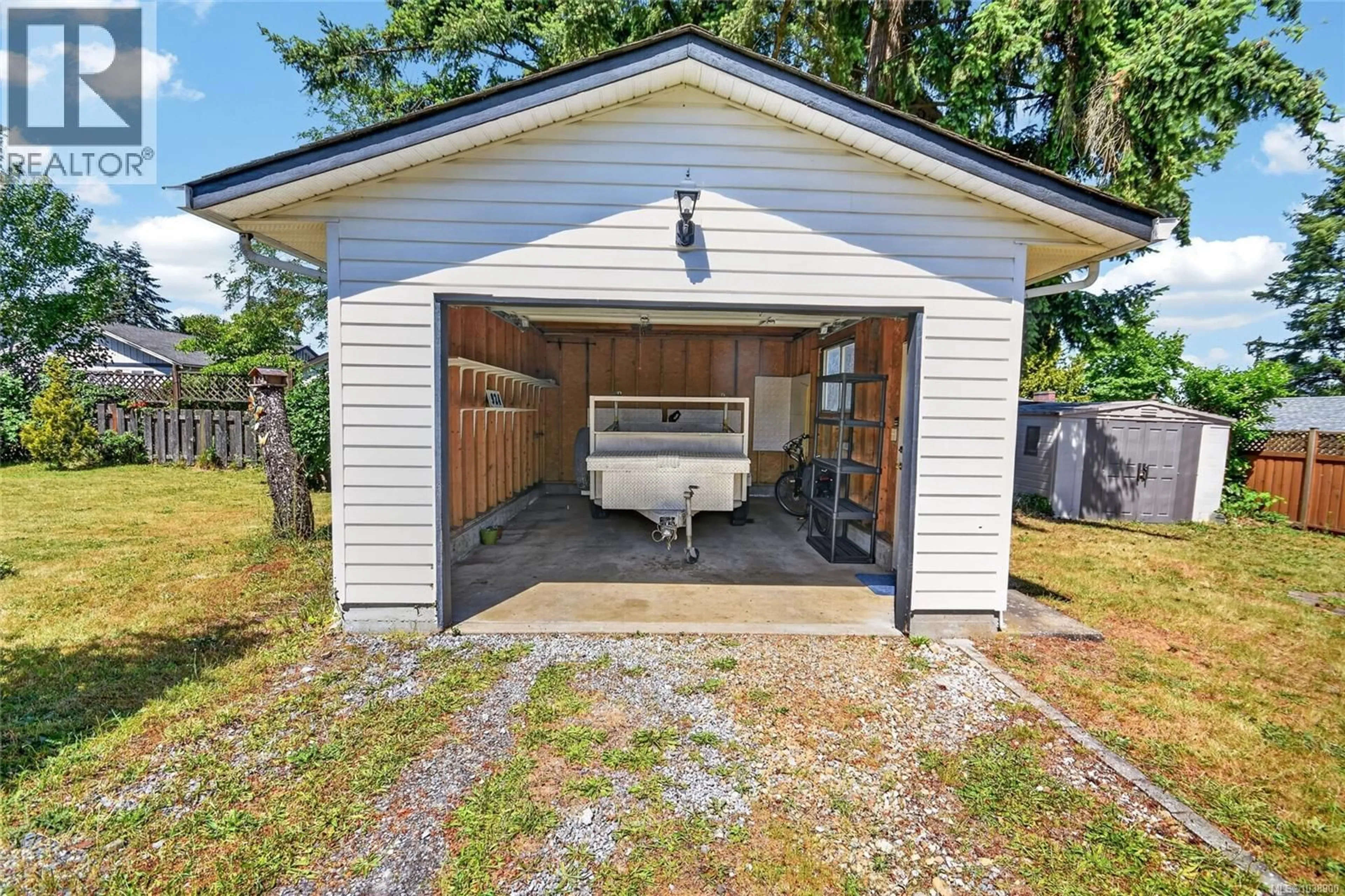 Shed for 924 ST. ANDREWS STREET, Nanaimo British Columbia V9S1S2