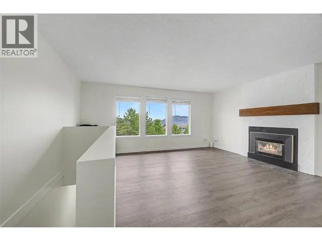 1963 HARRISON WAY, Kamloops 4
