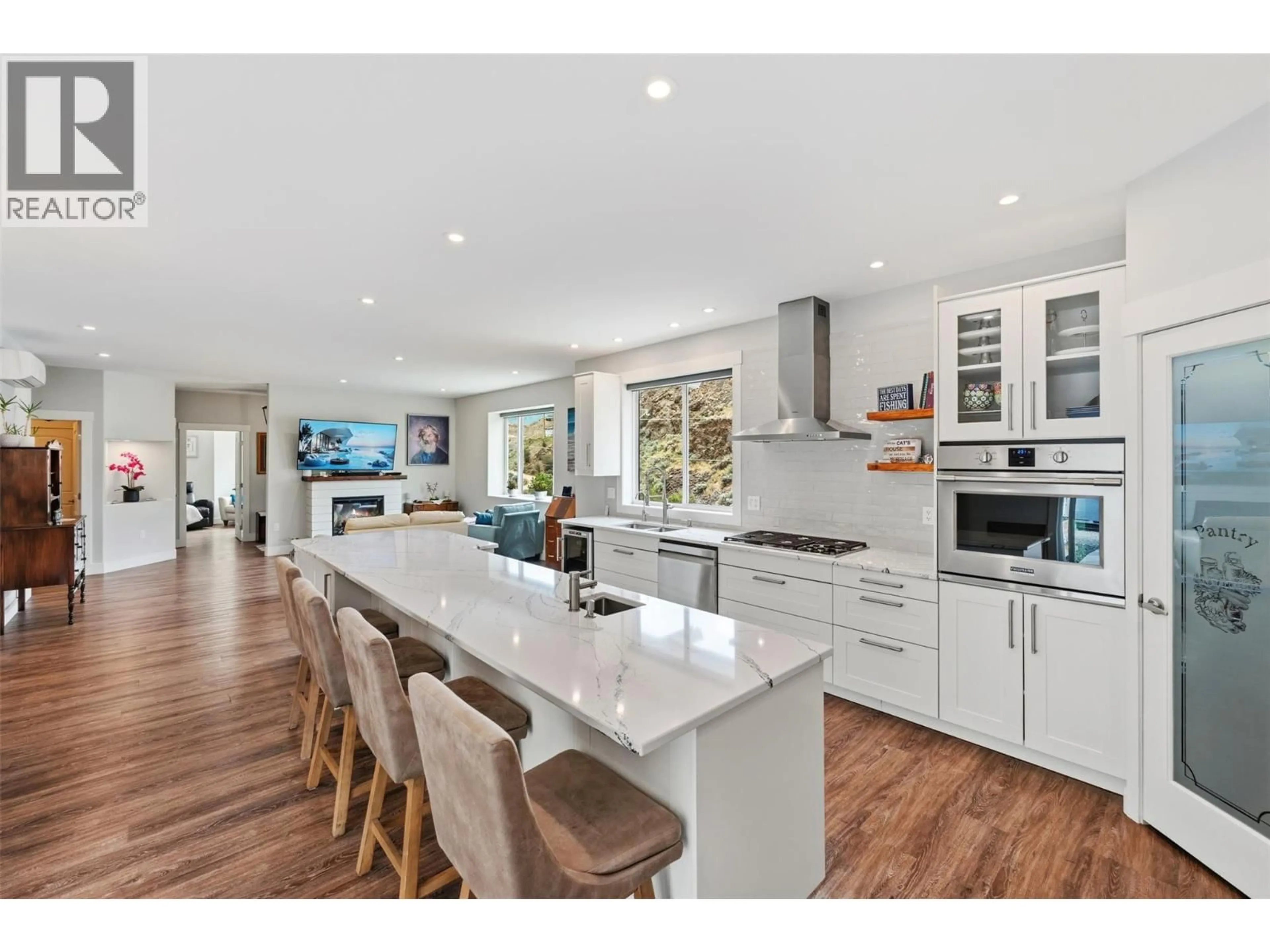 Open concept kitchen, unknown for 130 PIN CUSHION TRAIL, Keremeos British Columbia V0X1N0