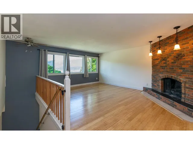1791 27 AVENUE NORTHEAST, Salmon Arm 3