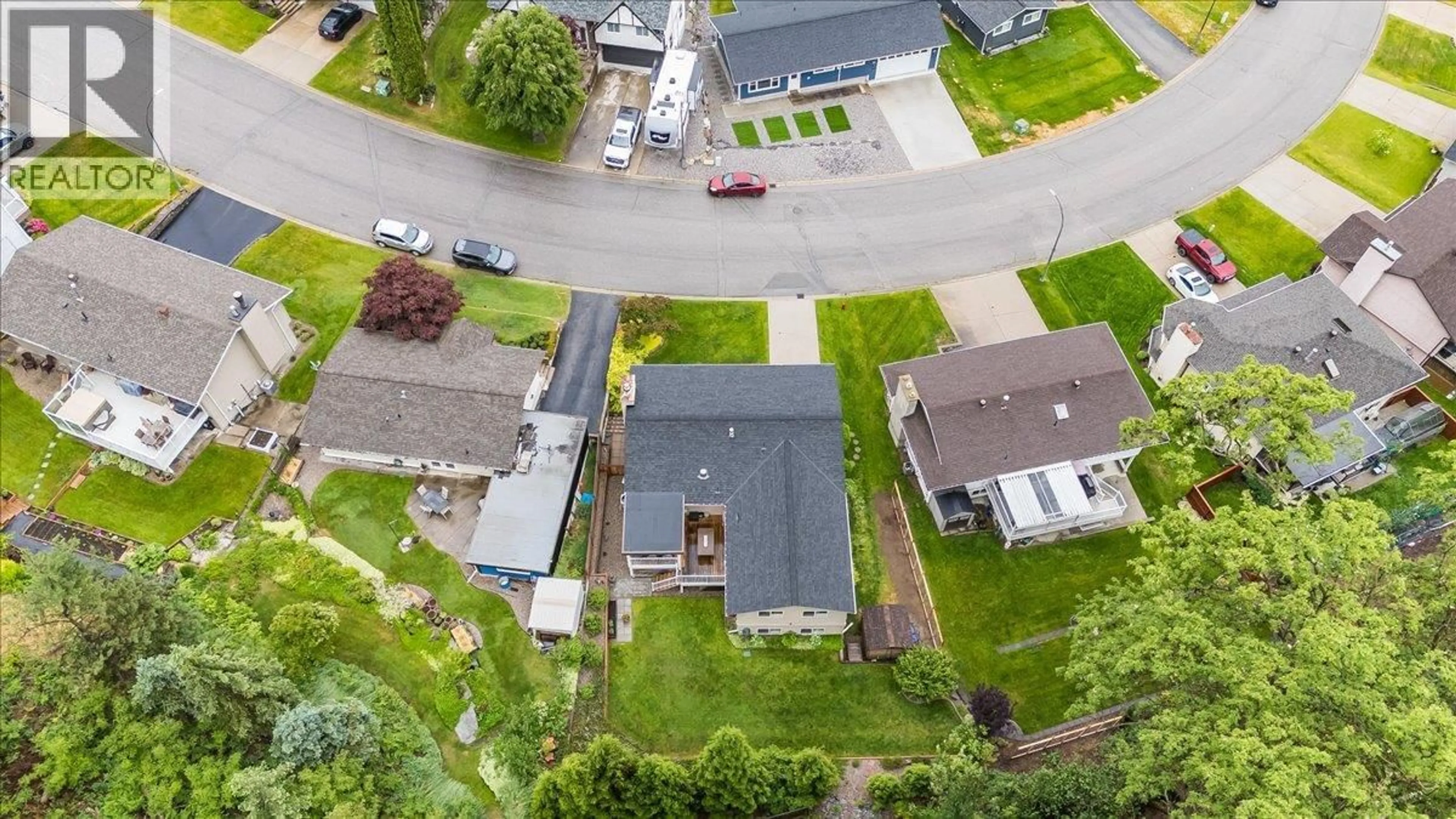 A pic from outside/outdoor area/front of a property/back of a property/a pic from drone, street for 2321 MCBRIDE STREET, Trail British Columbia V1R3A6