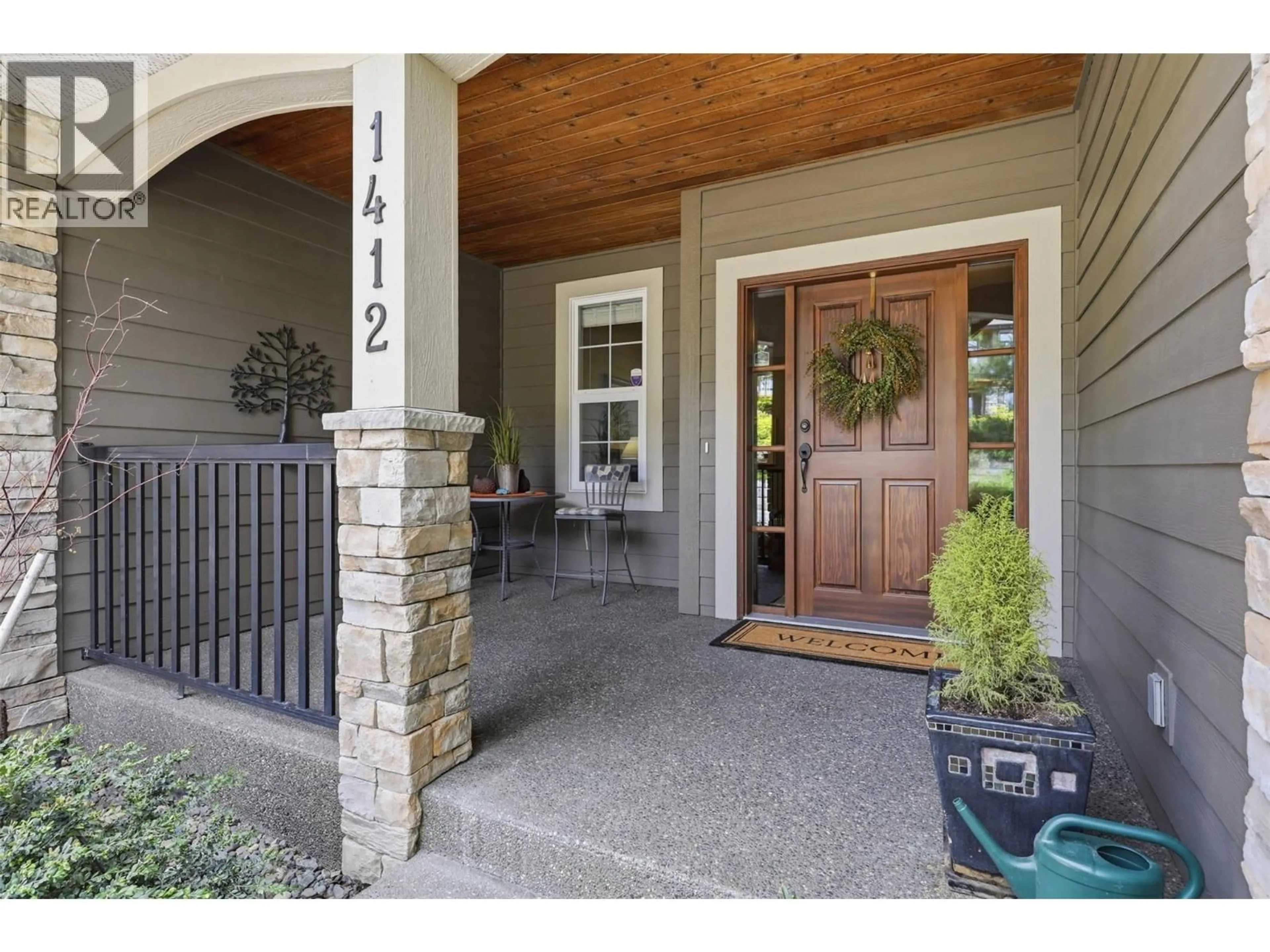 Indoor entryway for 1412 SUN RIVERS DRIVE, Kamloops British Columbia V2H0A2