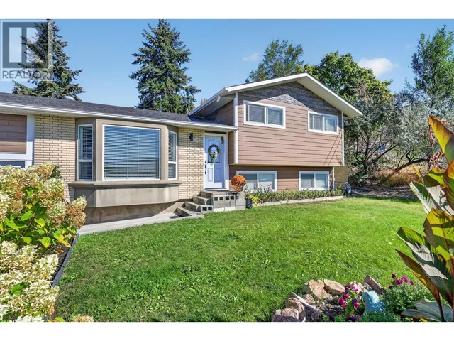 10911 SHERMAN DRIVE, Lake Country 4