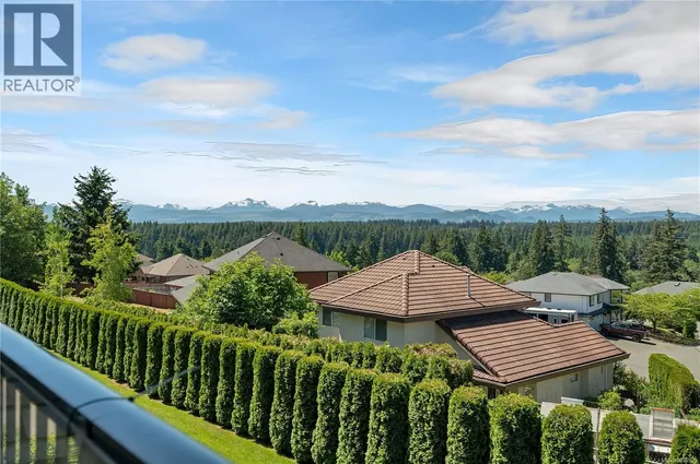214 - 280 DOGWOOD STREET SOUTH, Campbell River 3