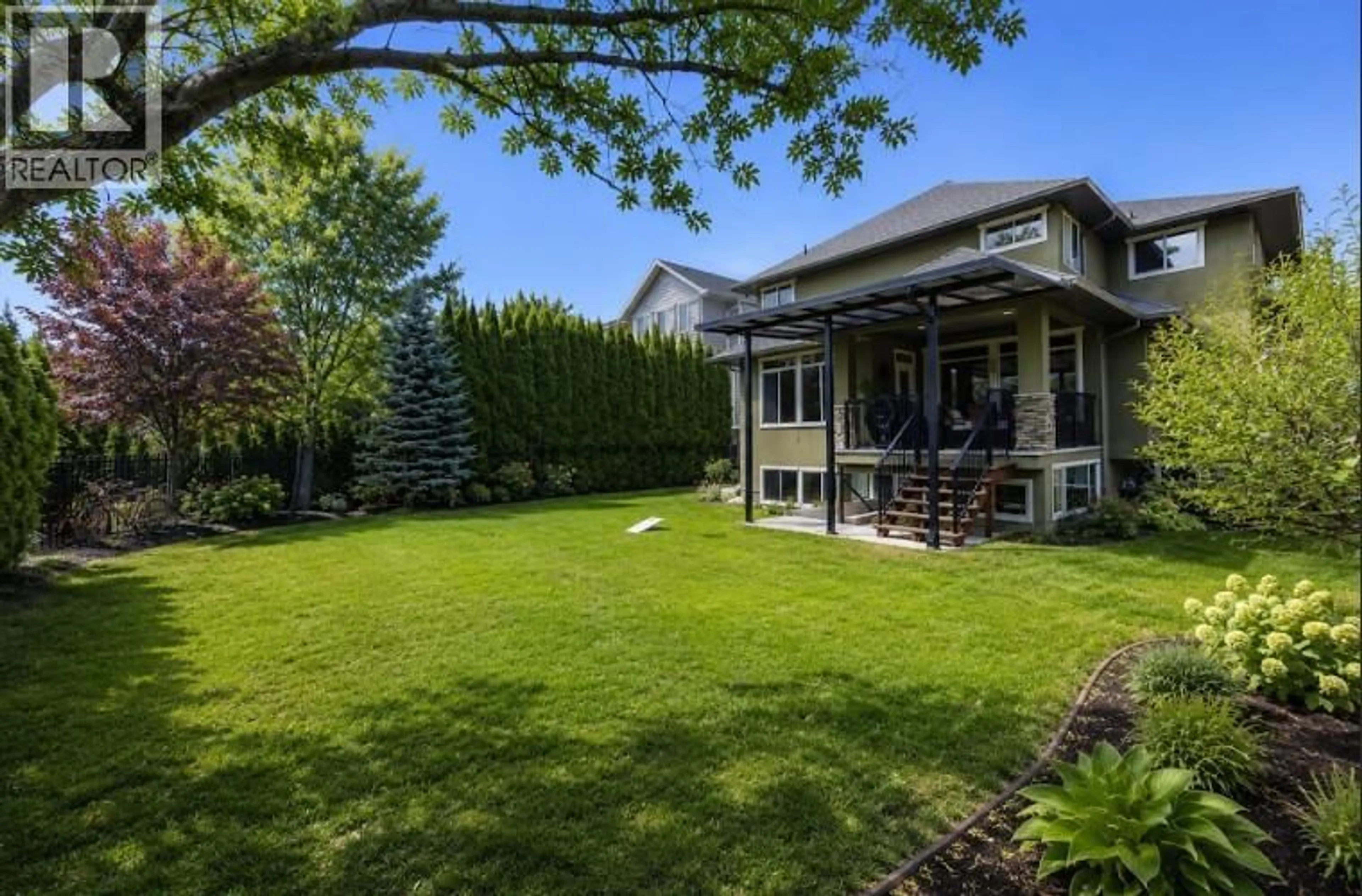 Patio, street for 647 PERIDOT PLACE, Kelowna British Columbia V1W5E7