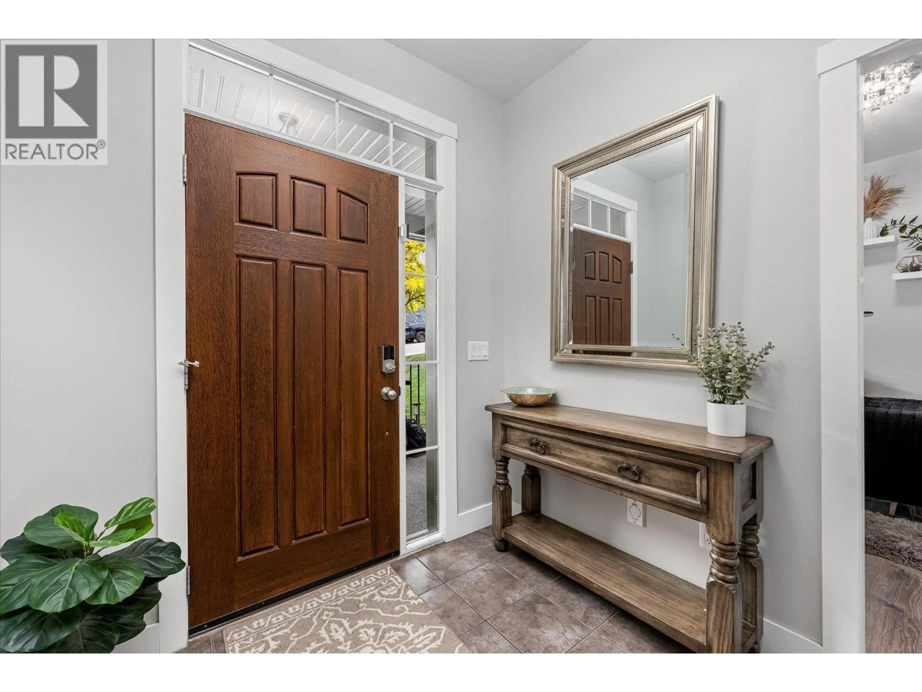 Indoor entryway for 9741 CRIMSON ROAD, Lake Country British Columbia V4V2S1