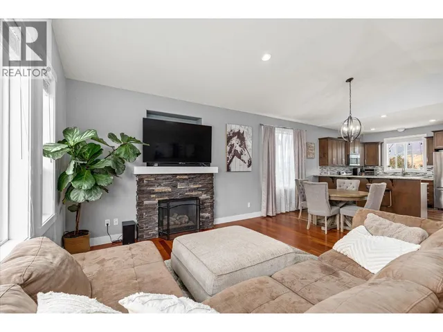 9741 CRIMSON ROAD, Lake Country 5
