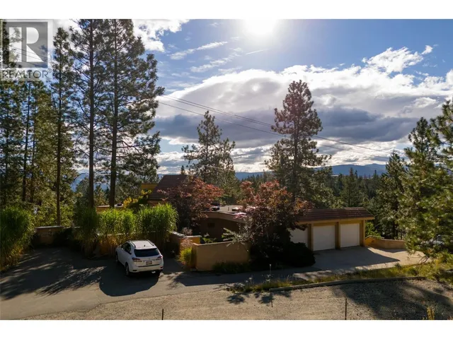 1642 WEST KELOWNA ROAD, West Kelowna 2