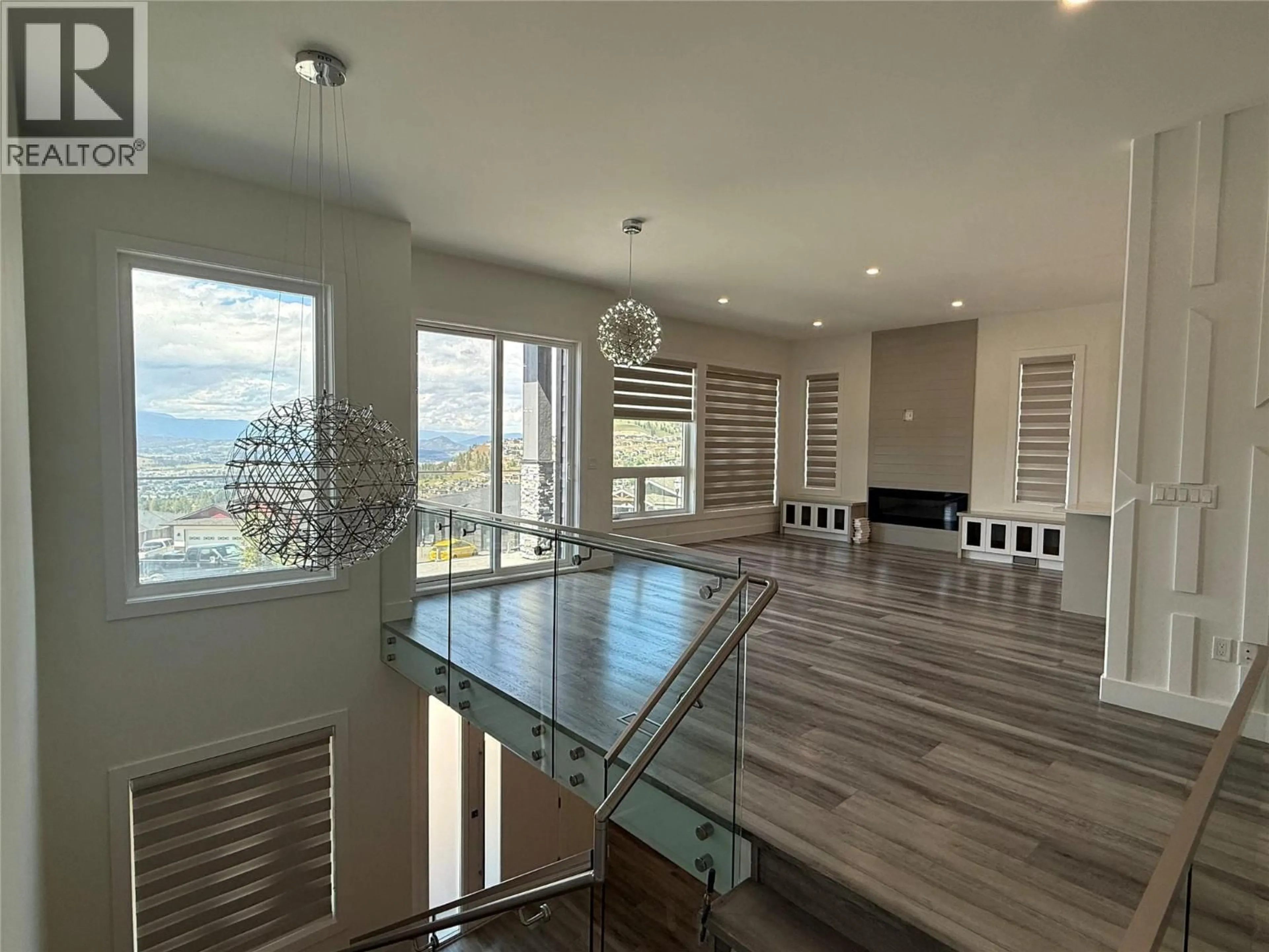Unknown for 2231 LAVETTA DRIVE, Kelowna British Columbia V1P1R3