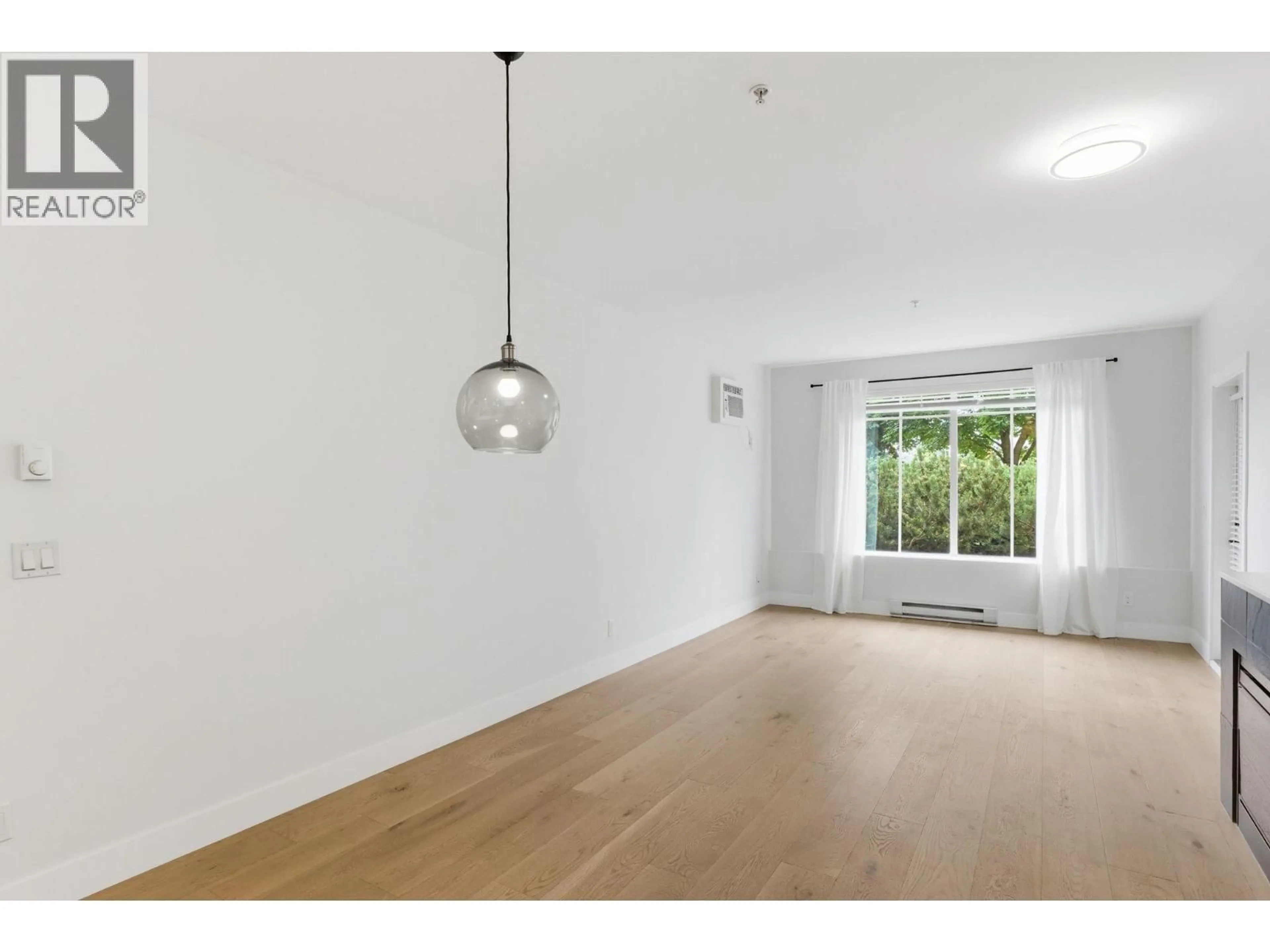 A pic of a room for 108 - 3739 CASORSO ROAD, Kelowna British Columbia V1W5E3