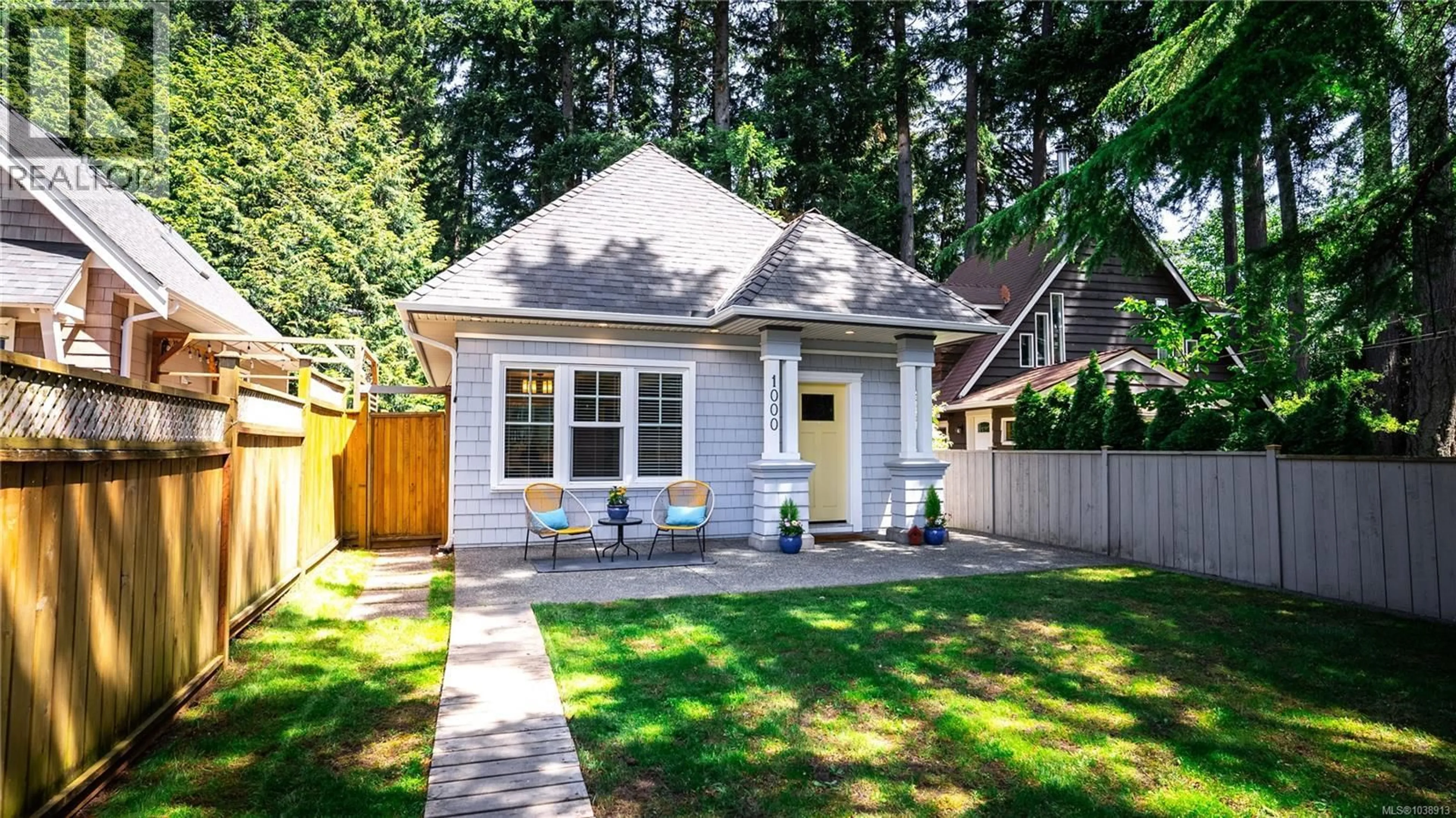 Home with vinyl exterior material, street for 1000 FASHODA PLACE, Langford British Columbia V9C3X1
