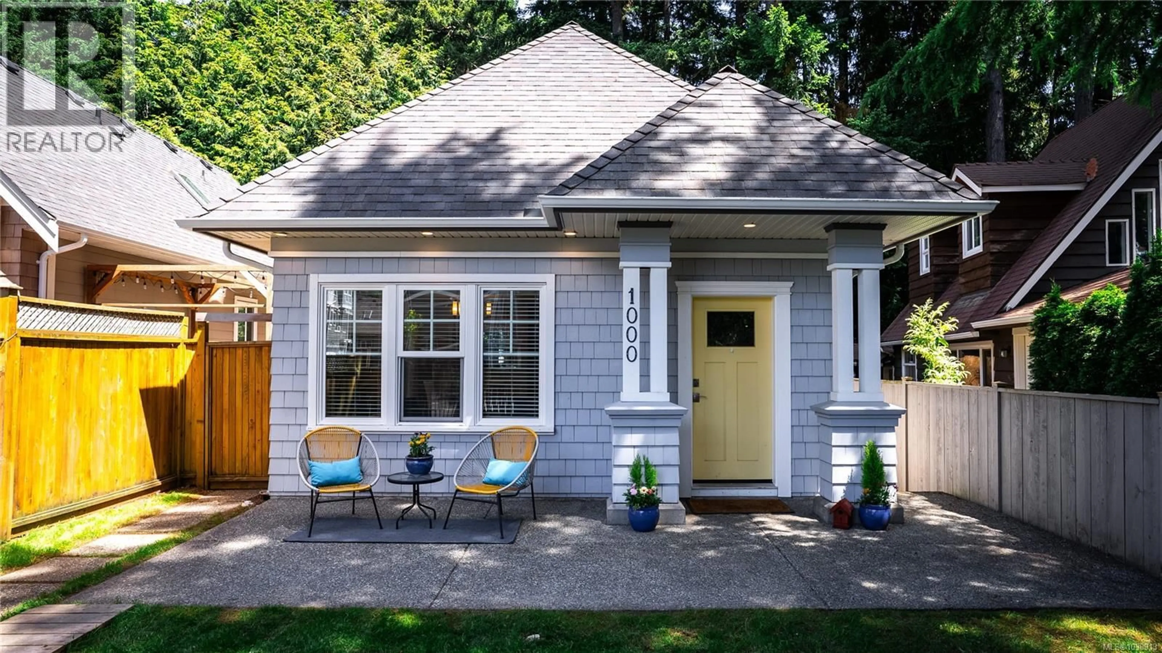 Home with vinyl exterior material, street for 1000 FASHODA PLACE, Langford British Columbia V9C3X1