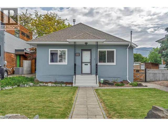 264 DOUGLAS AVENUE, Penticton 3