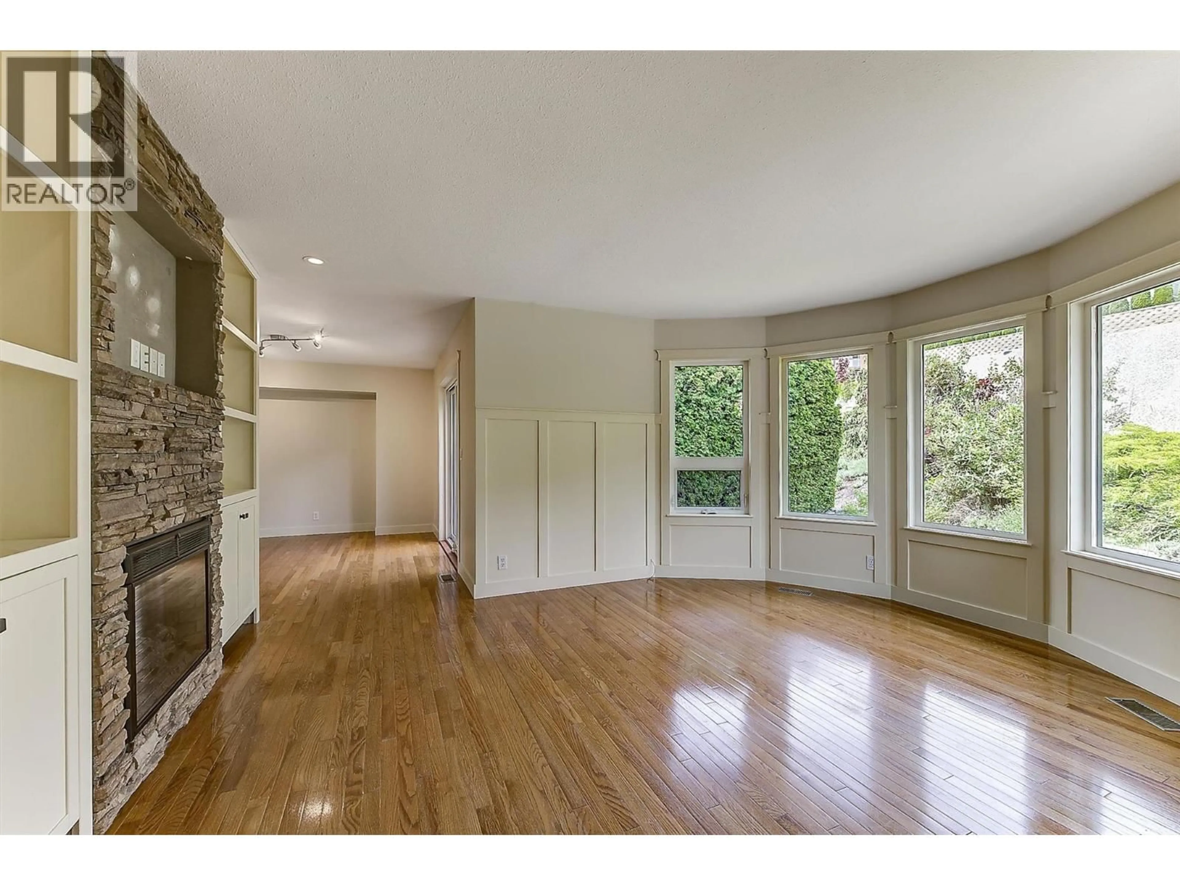 Unknown for 2069 HORIZON DRIVE, West Kelowna British Columbia V1Z3N4