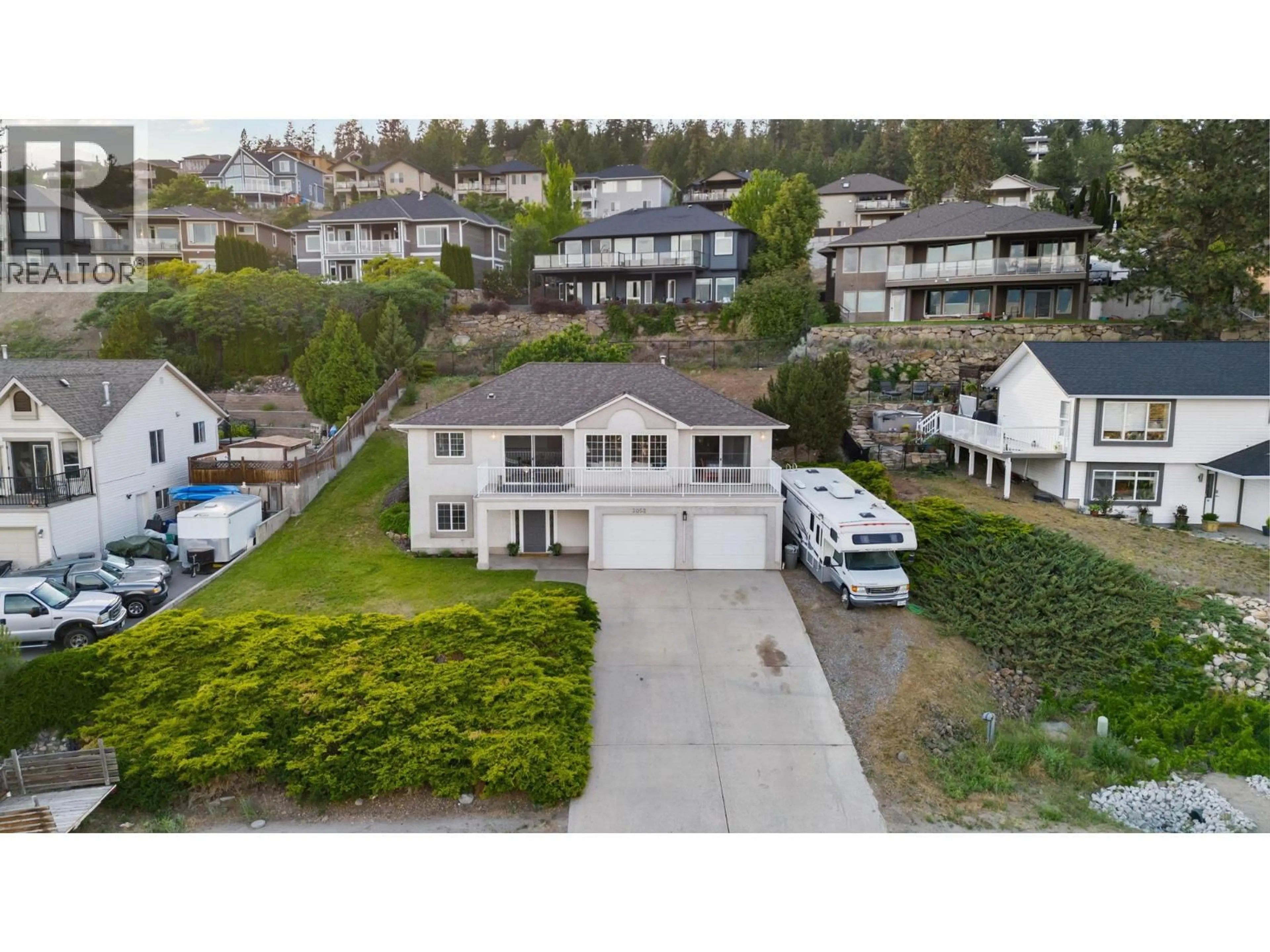 A pic from outside/outdoor area/front of a property/back of a property/a pic from drone, street for 3052 ENSIGN WAY, West Kelowna British Columbia V4T1V1