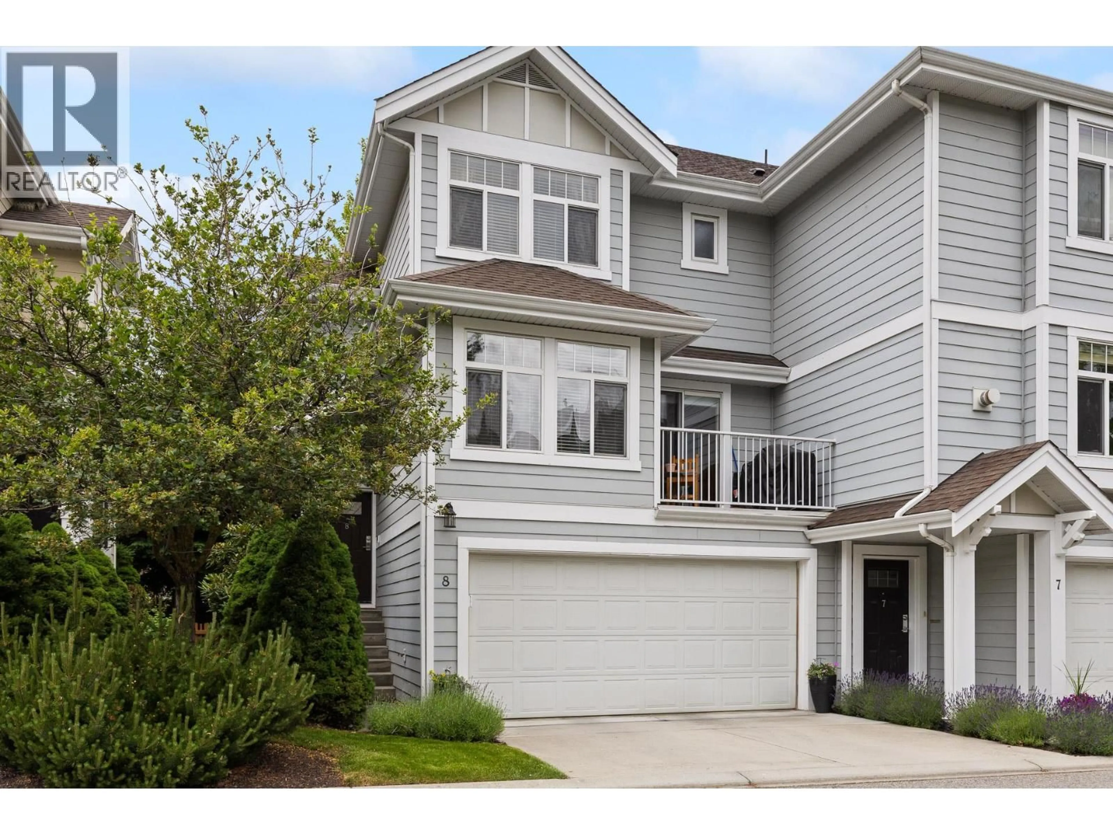 Home with vinyl exterior material, street for 8 - 1853 PARKVIEW CRESCENT, Kelowna British Columbia V1X8A3