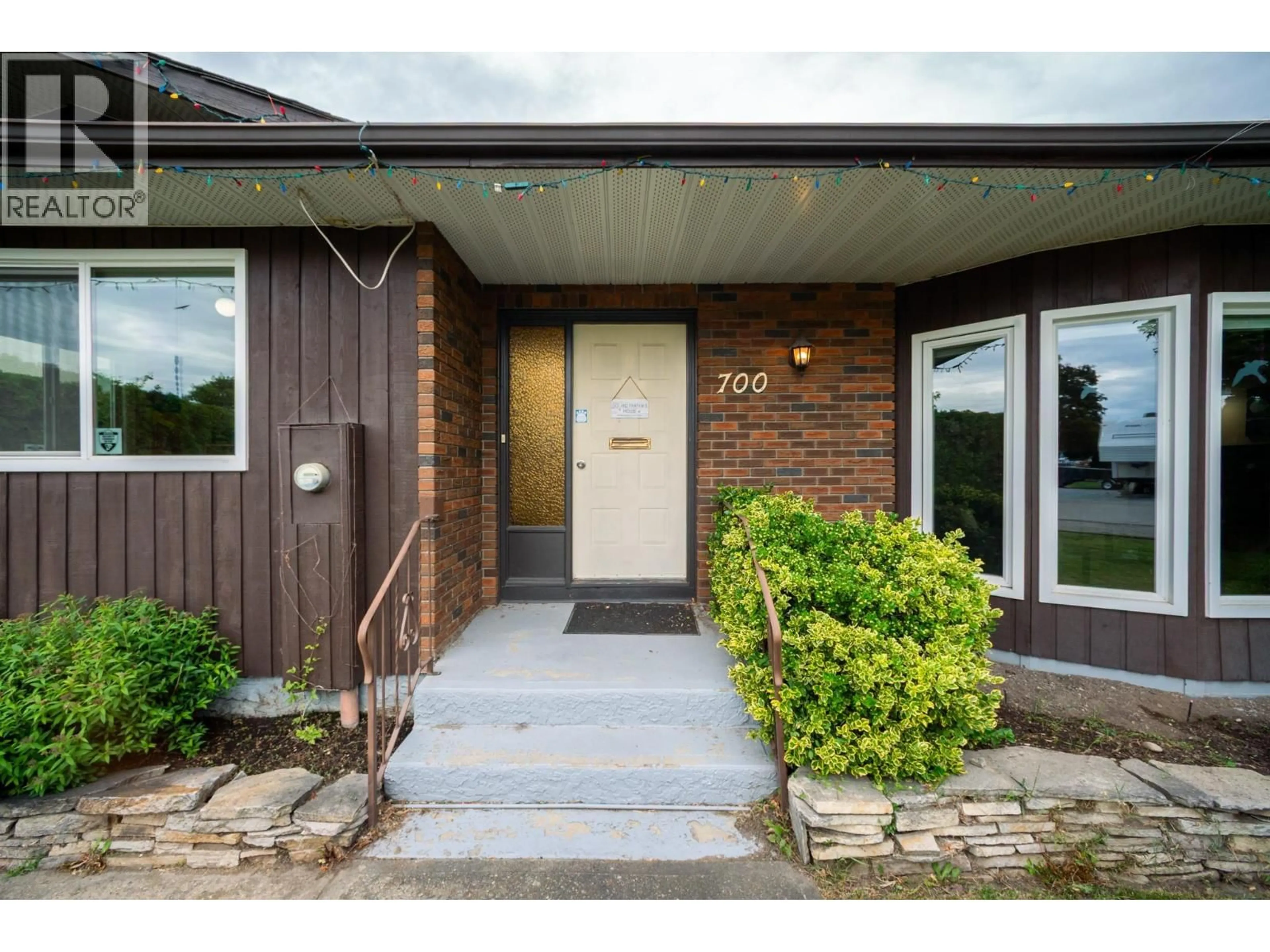 Home with brick exterior material, street for 700 RICHARDS ROAD, Kelowna British Columbia V1X2X6