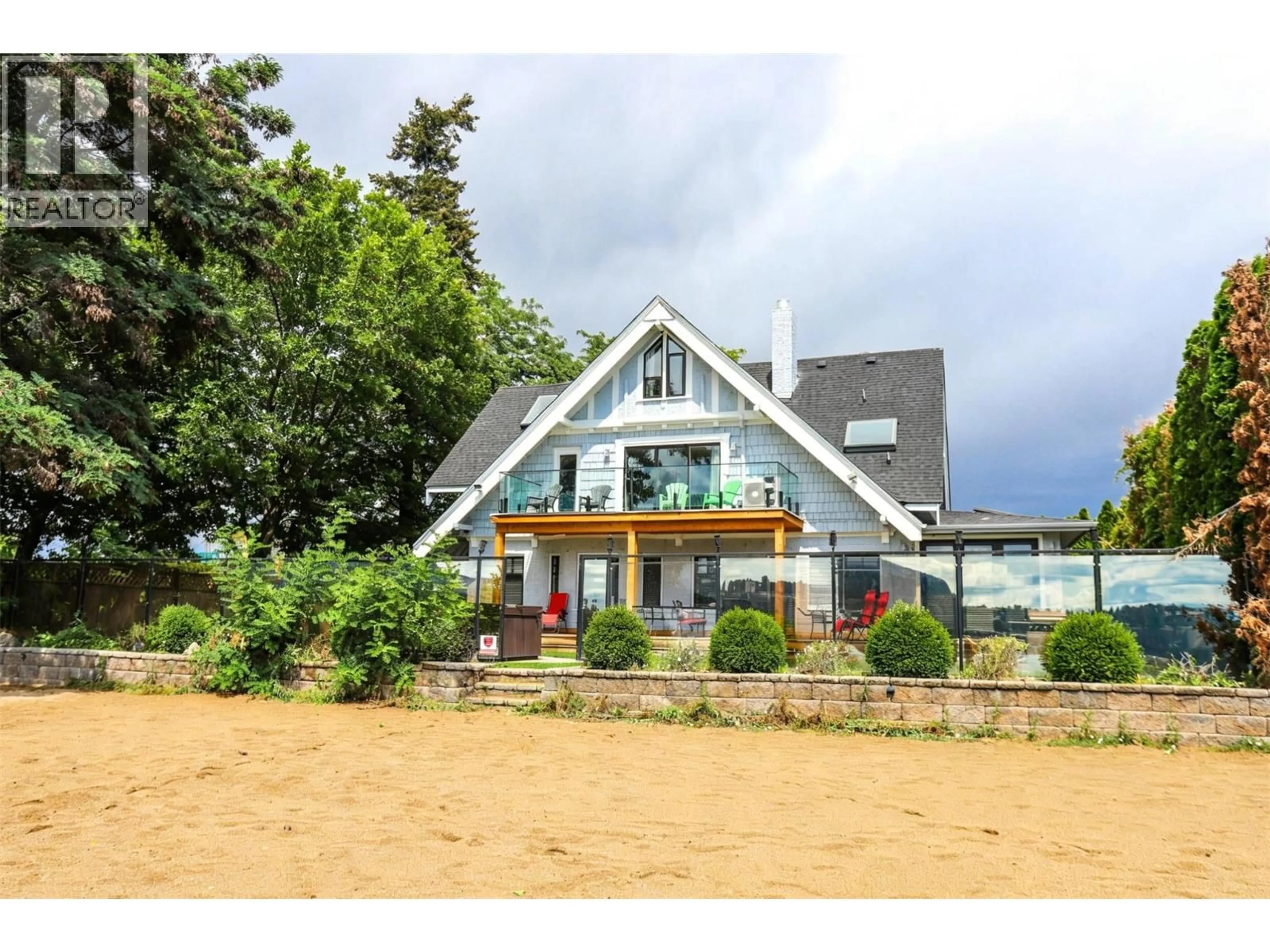 Unknown for 124 MCTAVISH AVENUE, Kelowna British Columbia V1Y5W3