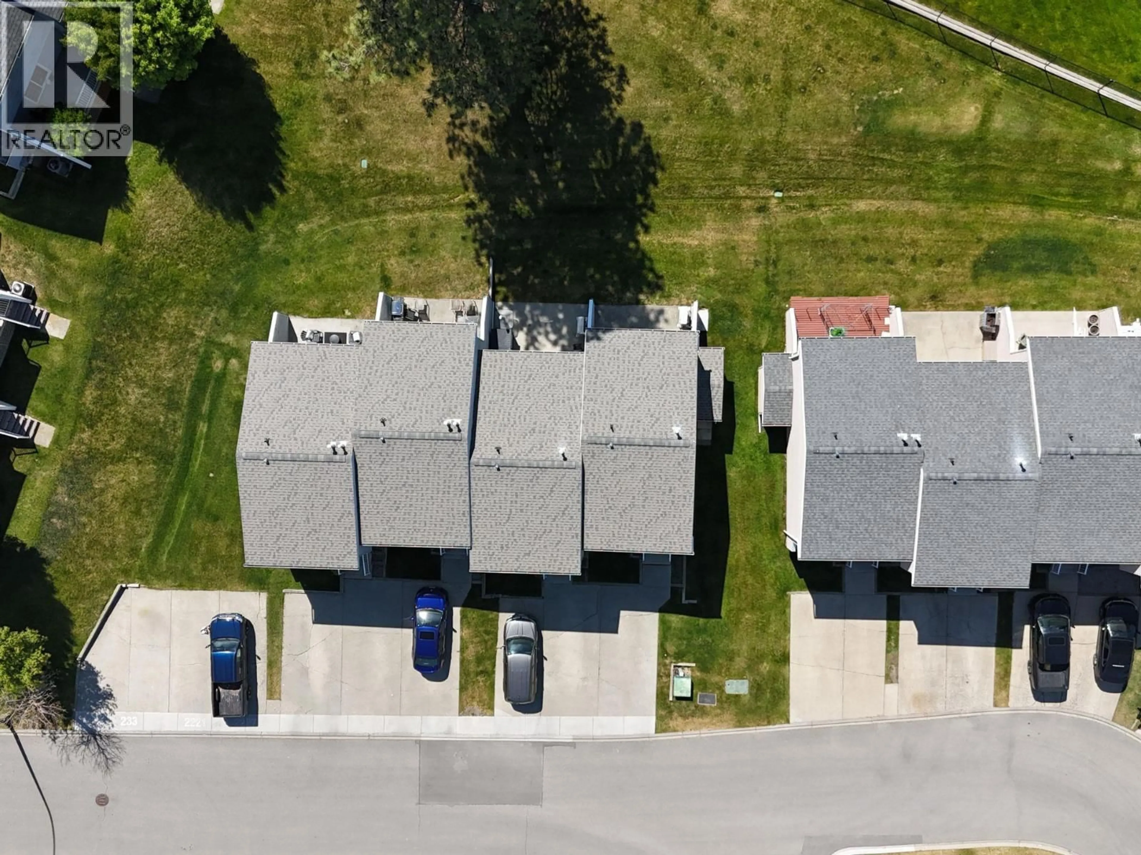 A pic from outside/outdoor area/front of a property/back of a property/a pic from drone, street for 2221 3RD STREET NORTH, Cranbrook British Columbia V1C5G7