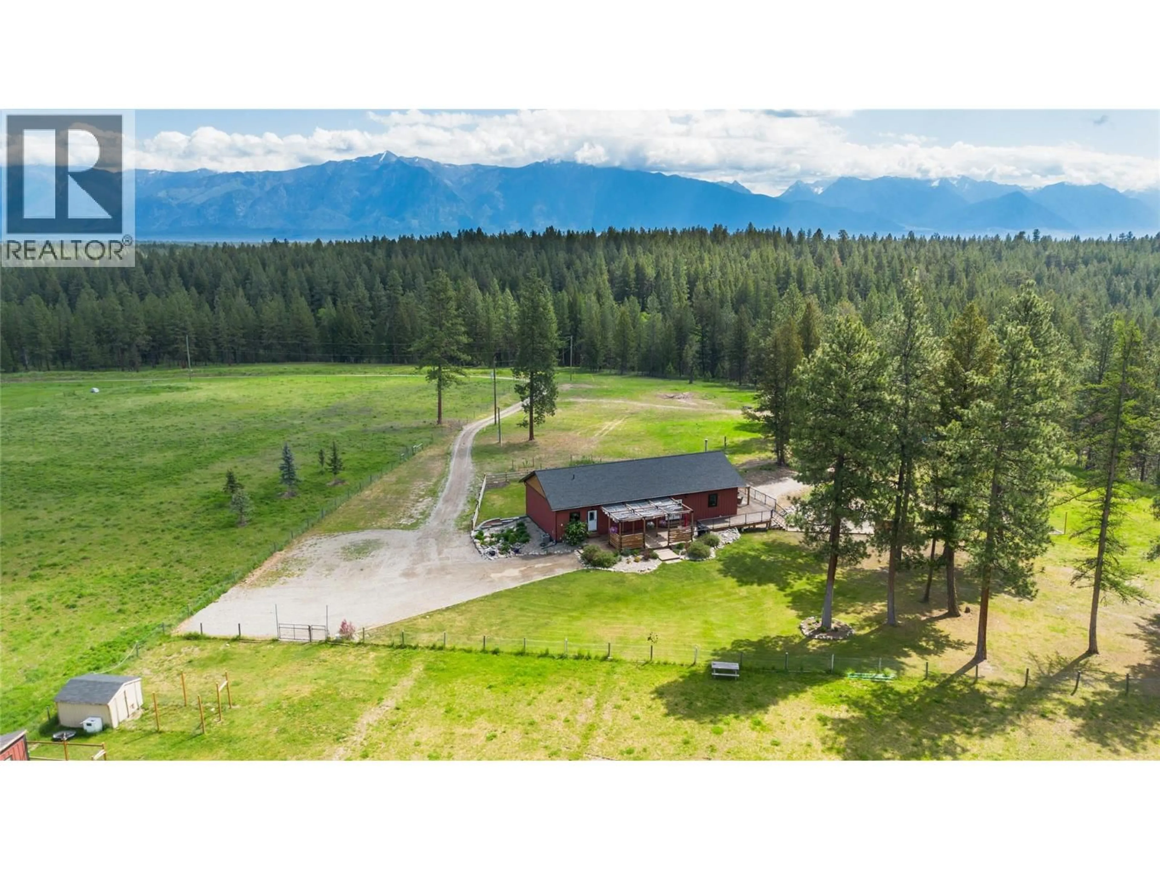 A pic from outside/outdoor area/front of a property/back of a property/a pic from drone, mountain view for 3350 PINERIDGE ROAD, Kimberley British Columbia V1A3L5