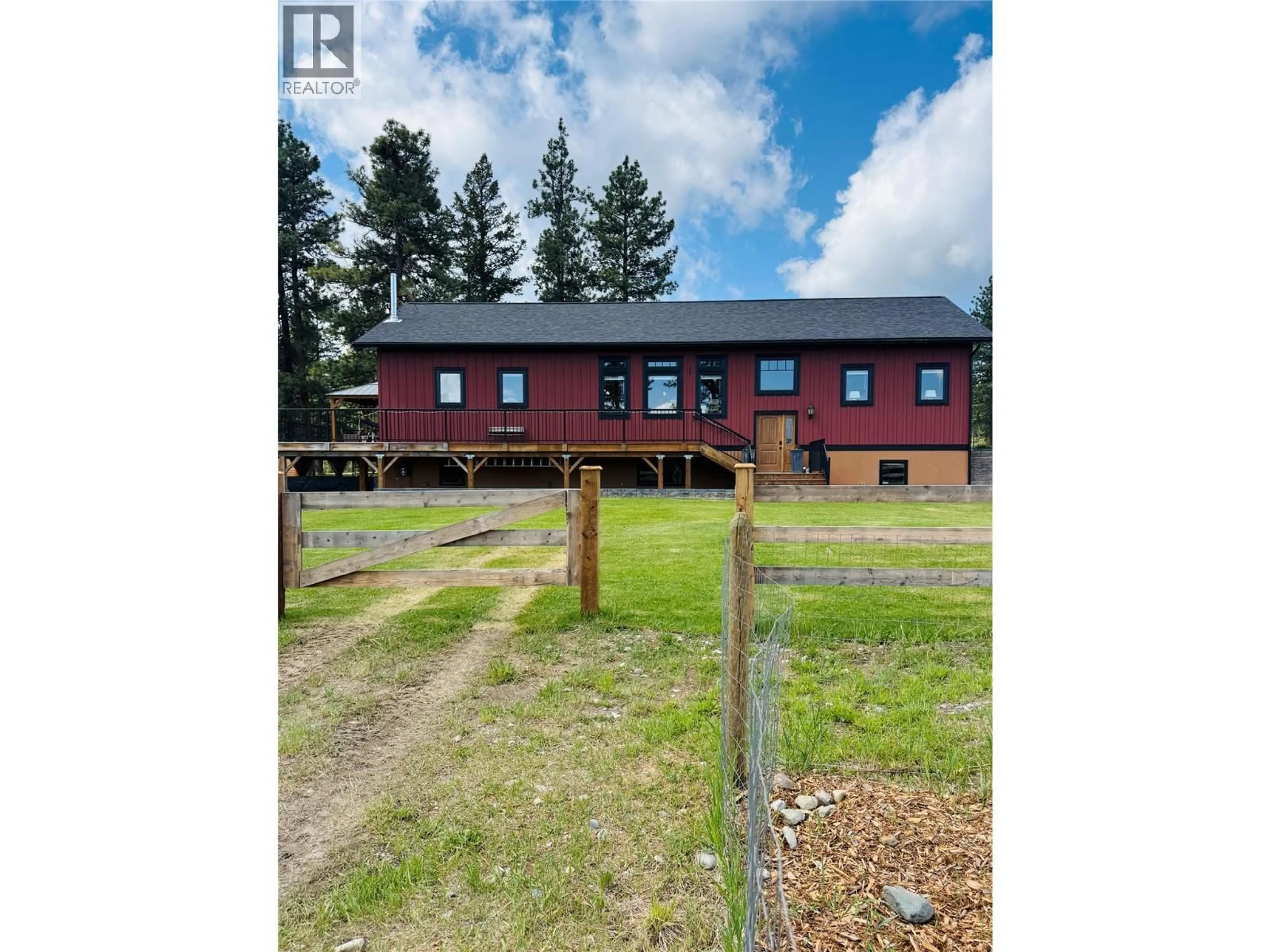 A pic from outside/outdoor area/front of a property/back of a property/a pic from drone, building for 3350 PINERIDGE ROAD, Kimberley British Columbia V1A3L5