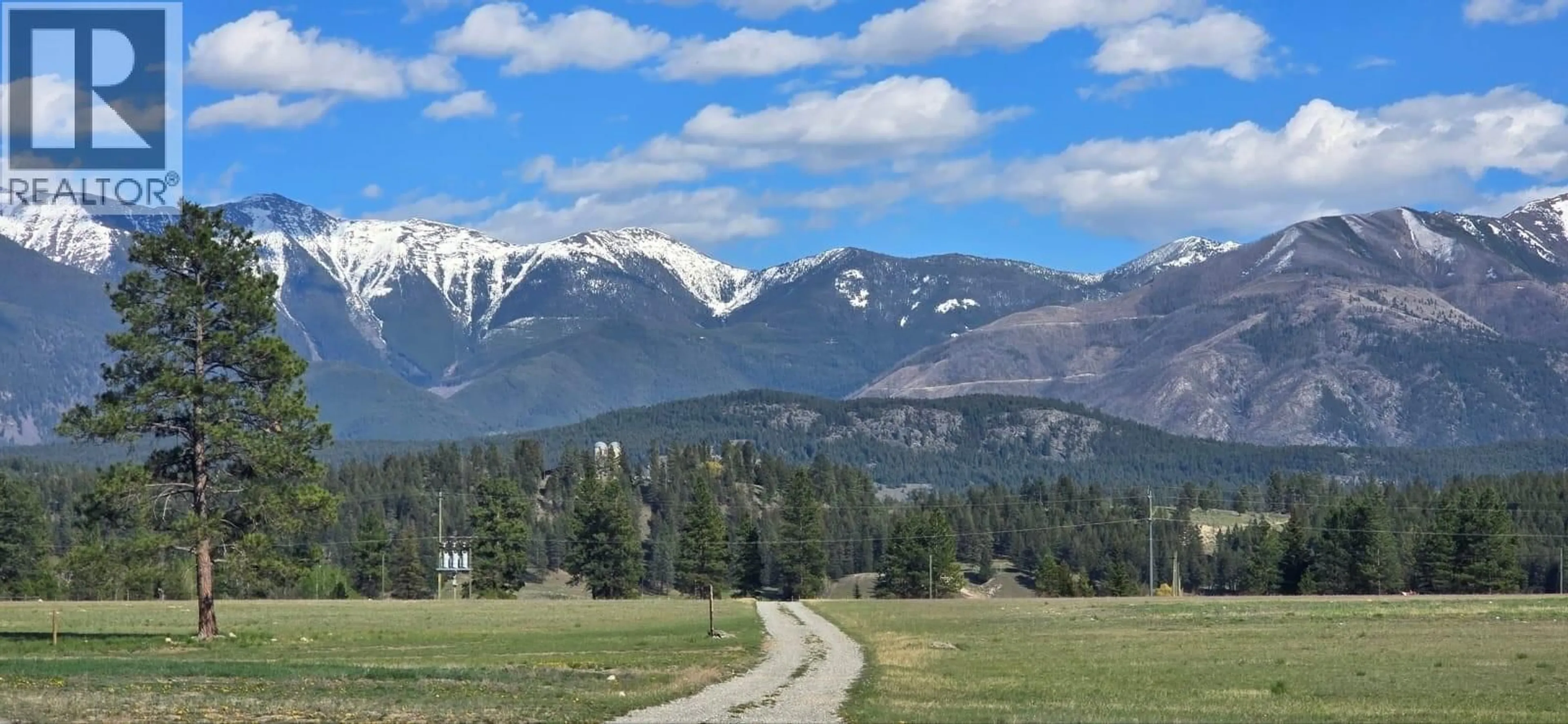 Blurry image for 5553 93/95 HIGHWAY, Ta Ta Creek British Columbia V0B2E0