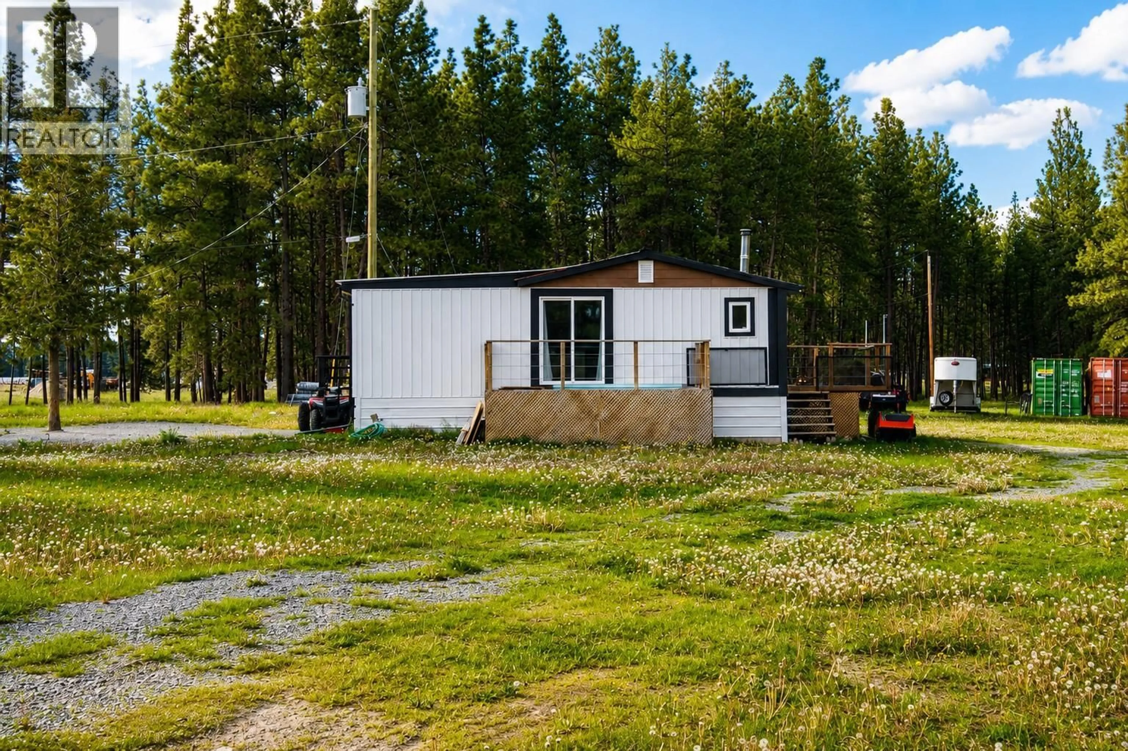 A pic from outside/outdoor area/front of a property/back of a property/a pic from drone, unknown for 5553 93/95 HIGHWAY, Ta Ta Creek British Columbia V0B2E0