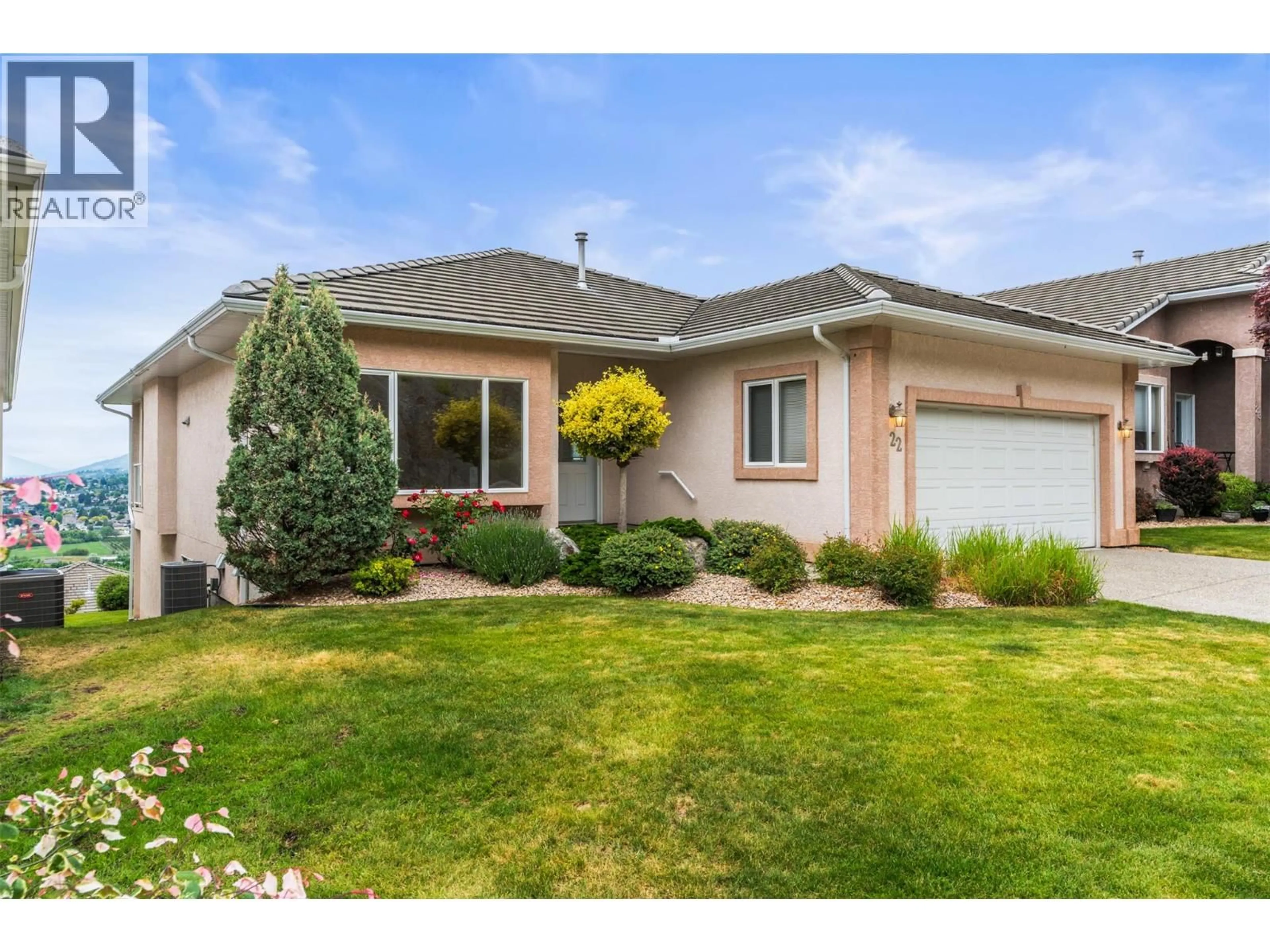 Home with vinyl exterior material, street for 22 QUAIL VISTA PLACE, Vernon British Columbia V1B3X9
