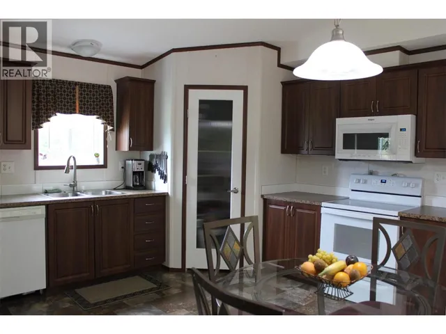 3015 6 HIGHWAY, Nakusp 5