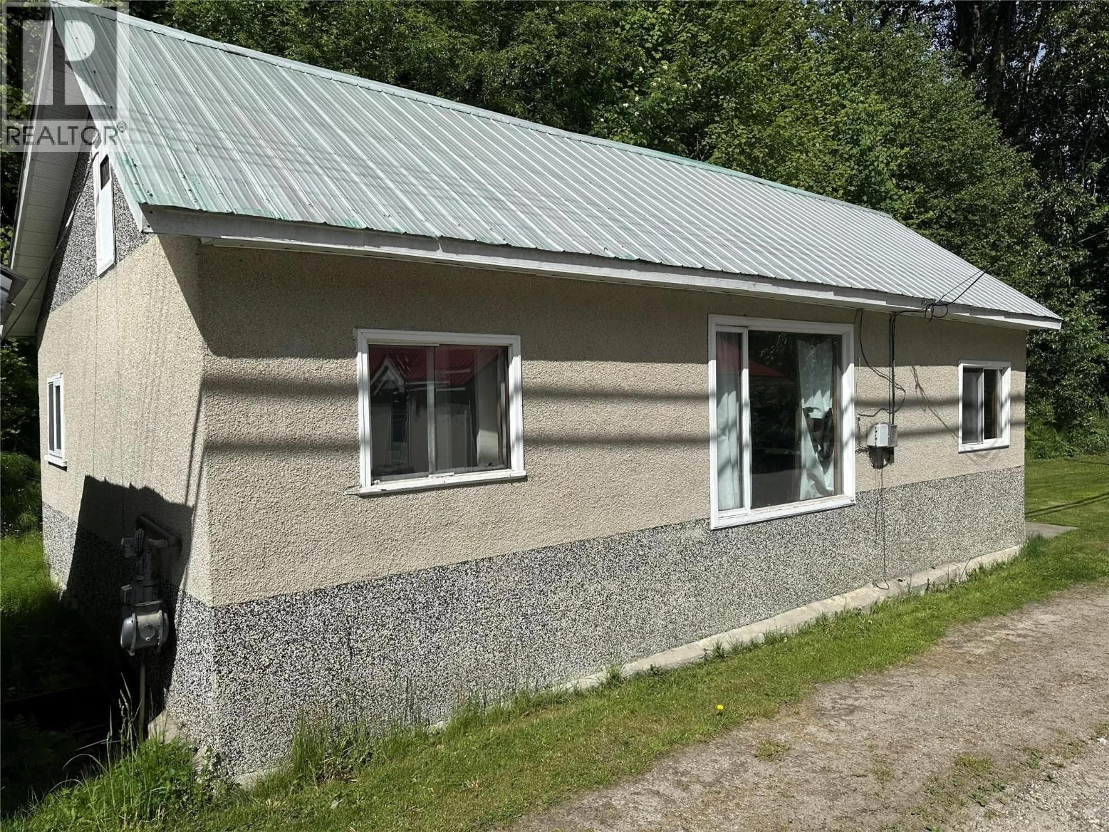 Unknown for 2404 PERRIER ROAD, Nelson British Columbia V1L6Y9