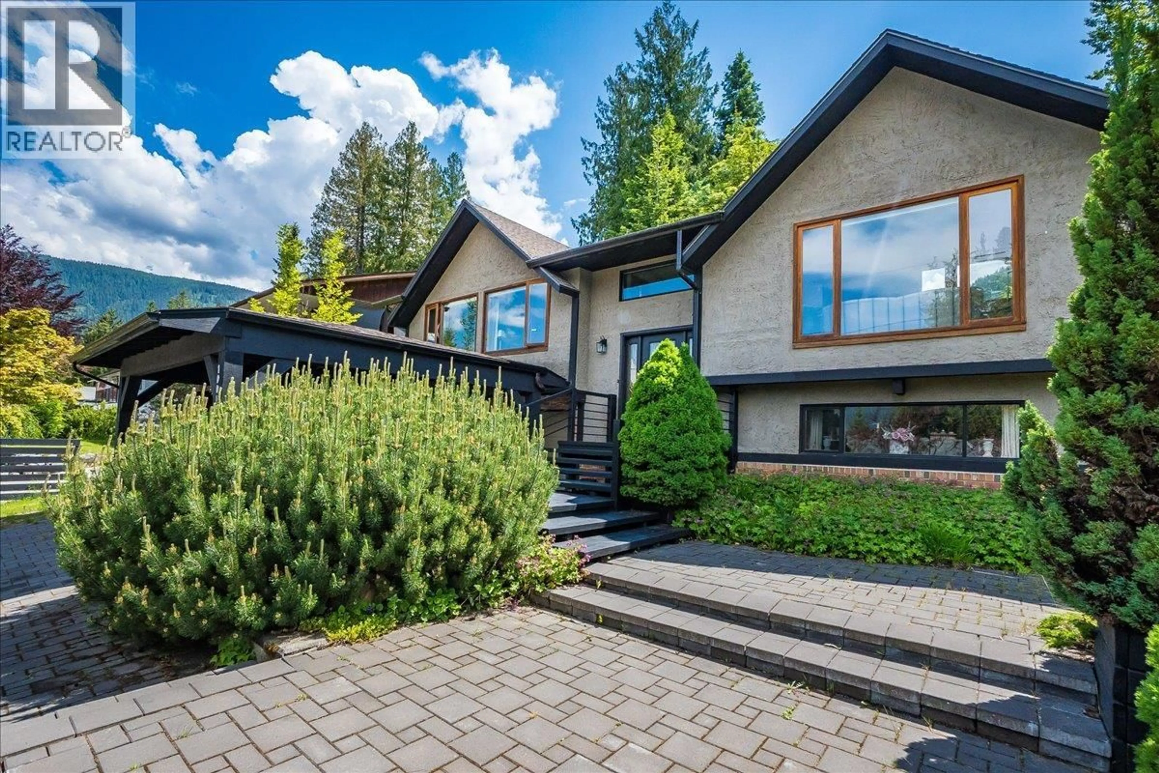 Unknown for 1001 GILKER STREET, Nelson British Columbia V1L5V3