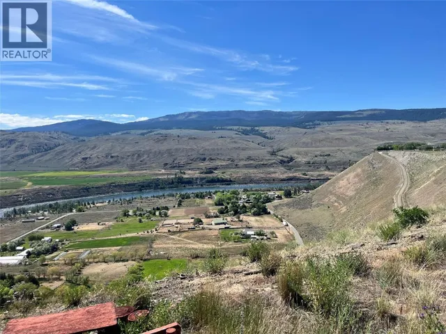 6736 PINECREST DRIVE, Kamloops 3