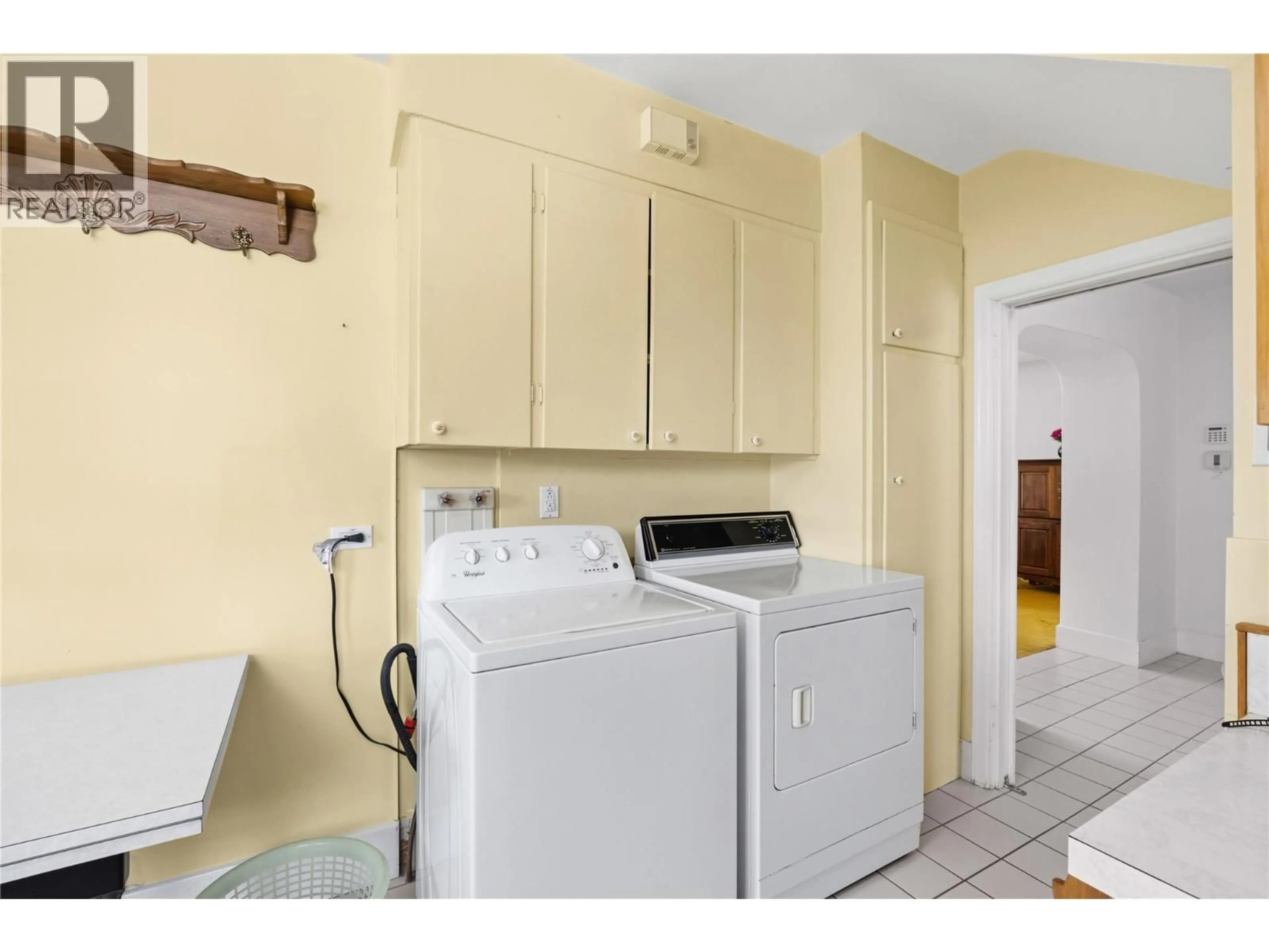 Laundry room for 763 ARGYLE STREET, Penticton British Columbia V2A5N8