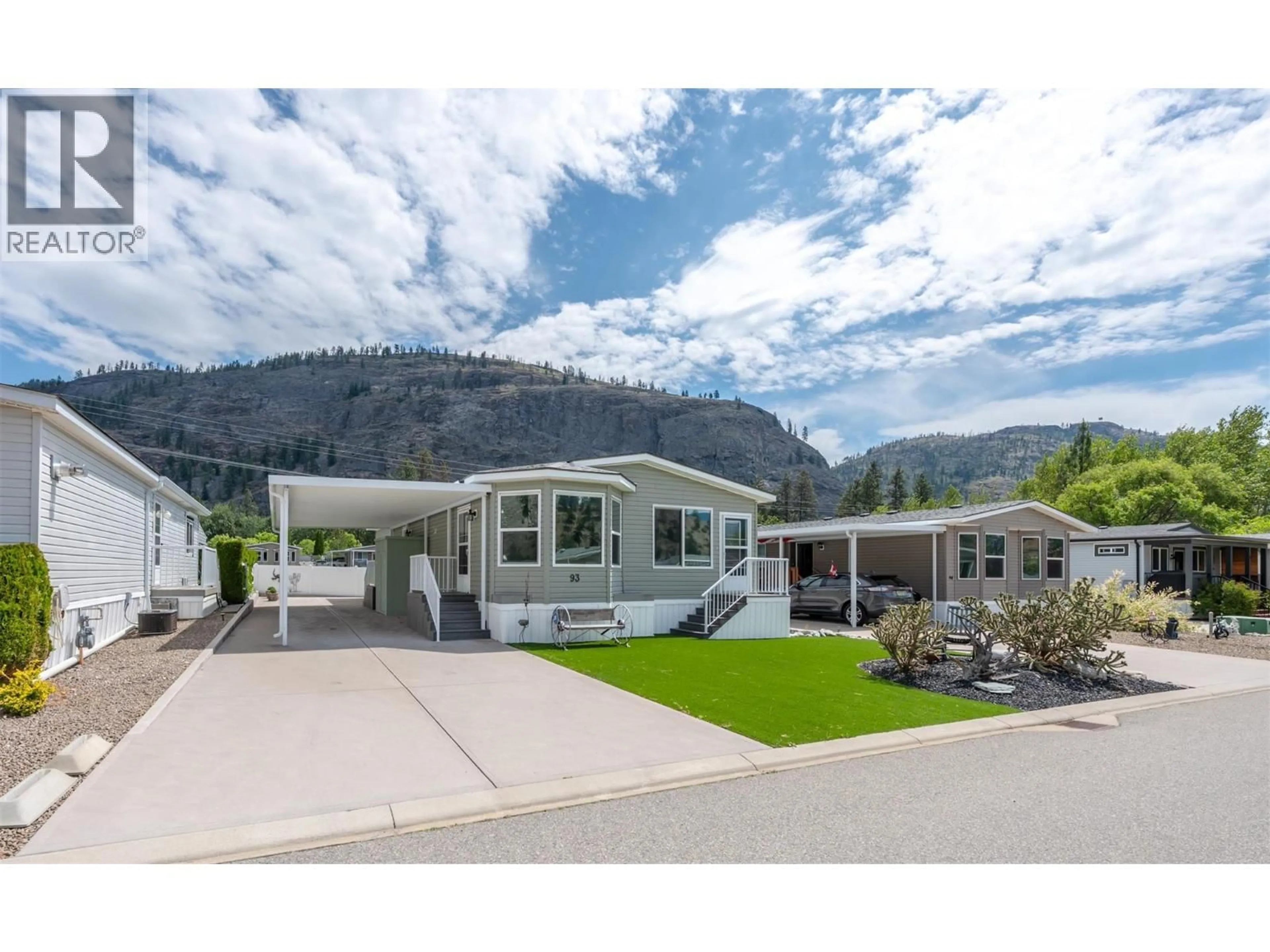 Home with vinyl exterior material, mountain view for 93 - 8598 HIGHWAY 97 OTHER, Oliver British Columbia V0H1T2