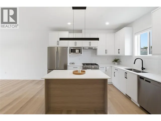 6 - 4601 97 STREET, Osoyoos 5