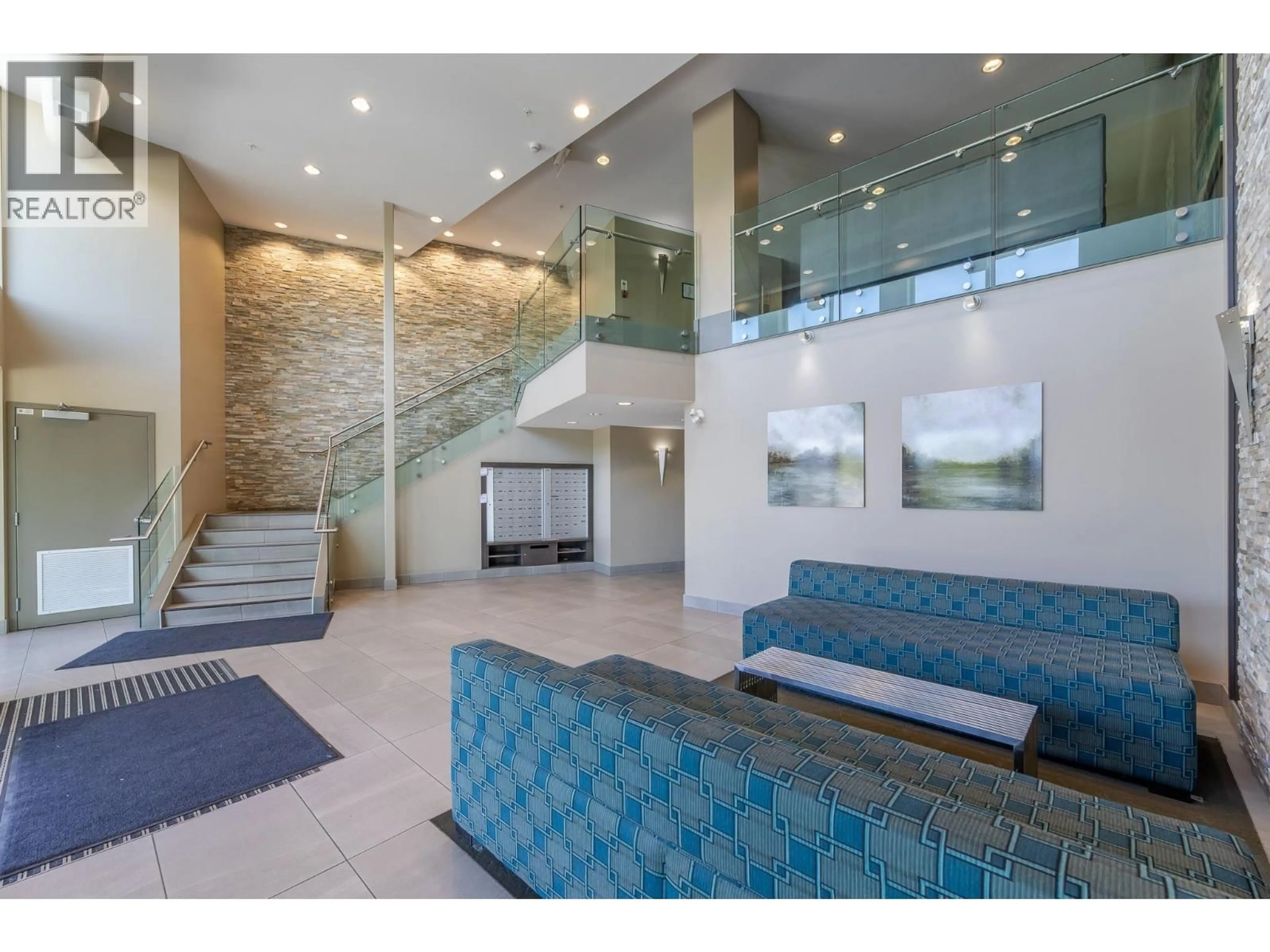 Lobby for 109 - 935 ACADEMY WAY, Kelowna British Columbia v1v3c9