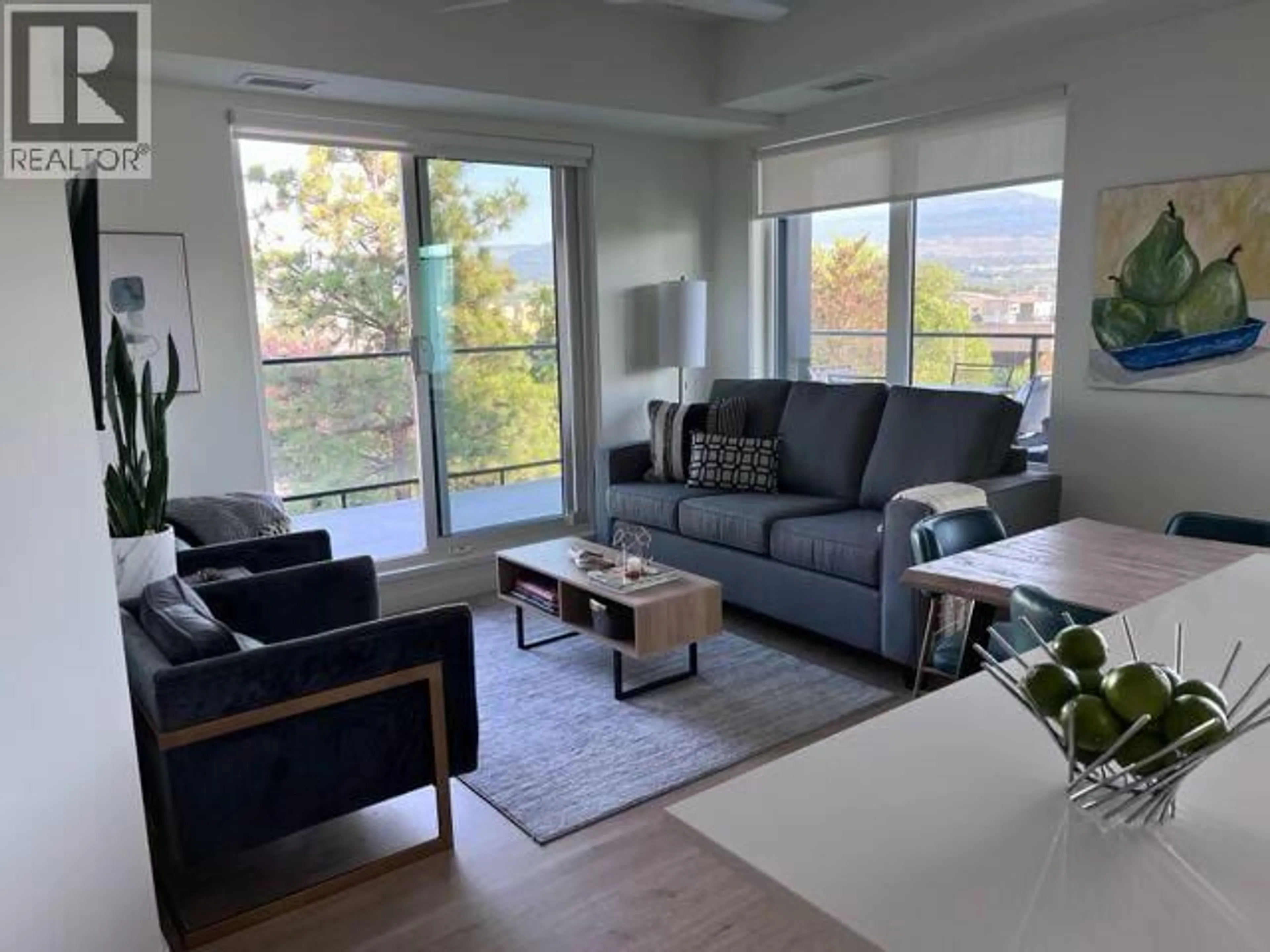 Living room with furniture, unknown for 402 - 417 CEDAR AVENUE, Kelowna British Columbia V1Y4X2