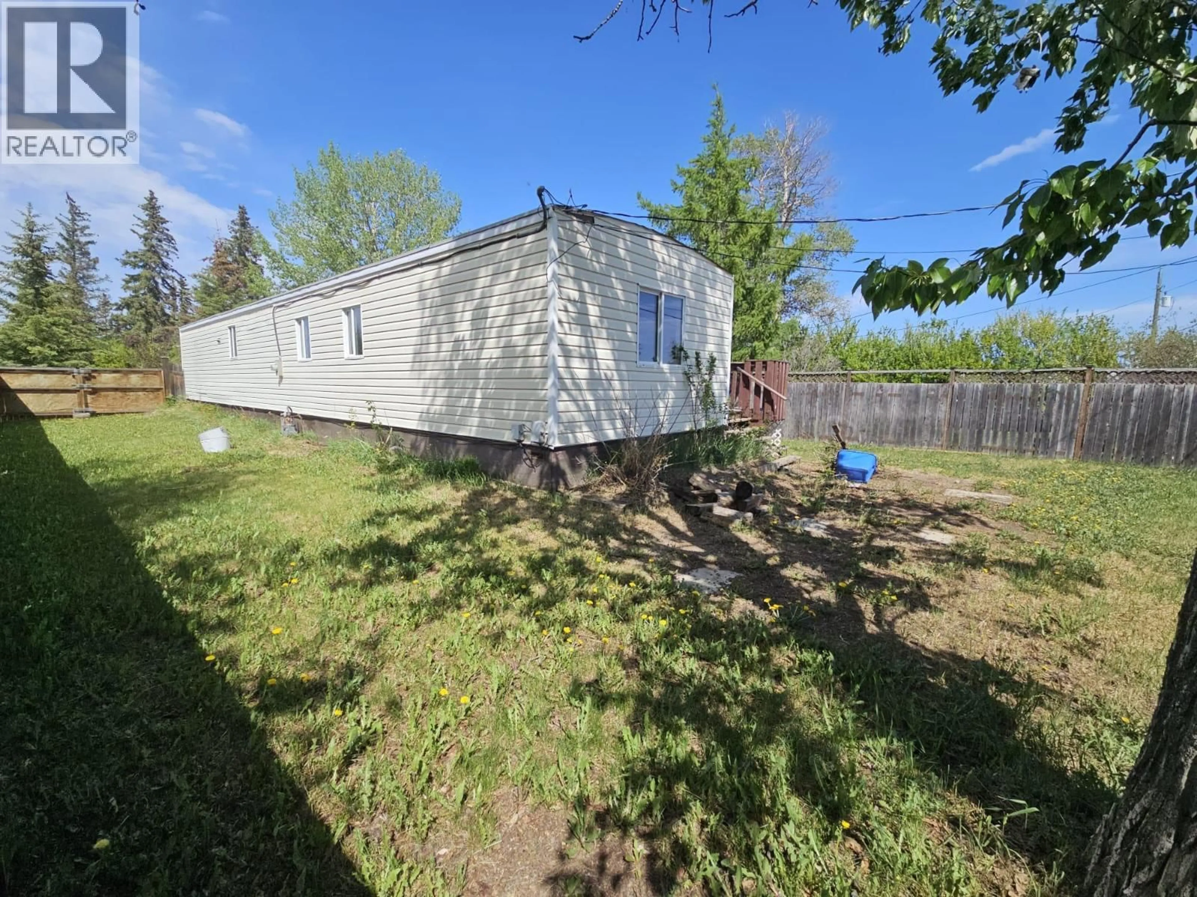 Shed for 921 121 AVENUE, Dawson Creek British Columbia V1G3K3