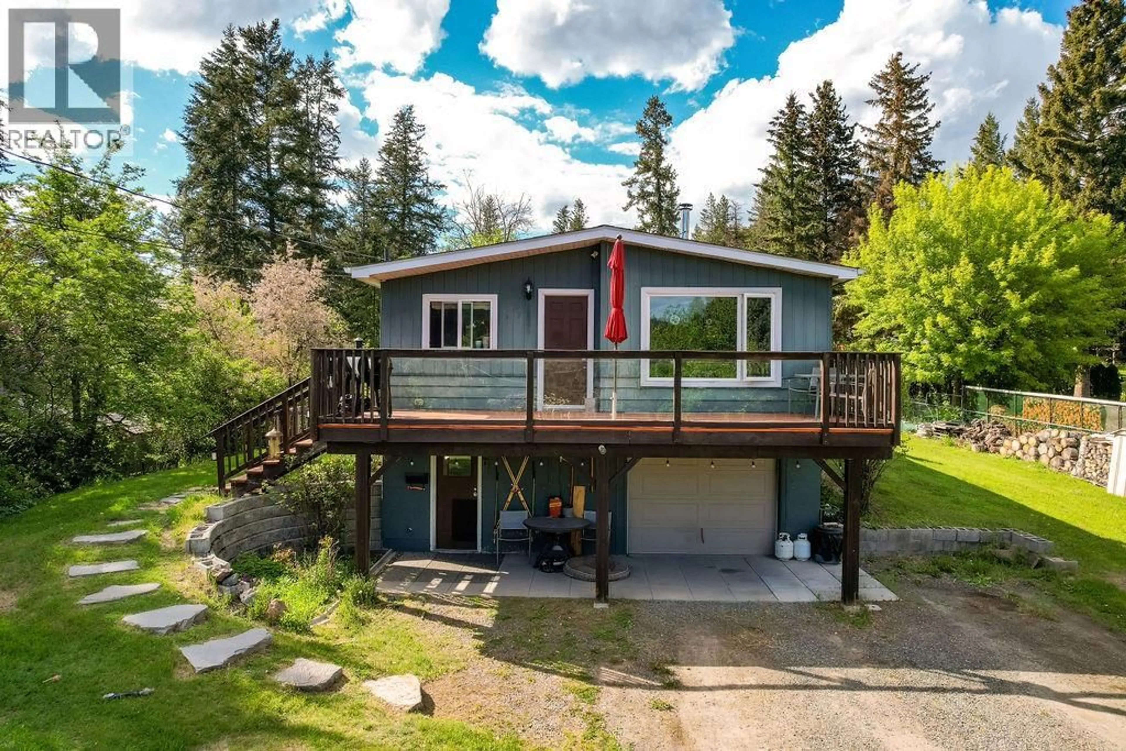 A pic from outside/outdoor area/front of a property/back of a property/a pic from drone, water/lake/river/ocean view for 3037 MCCREIGHT ROAD, Kamloops British Columbia V0E3E1