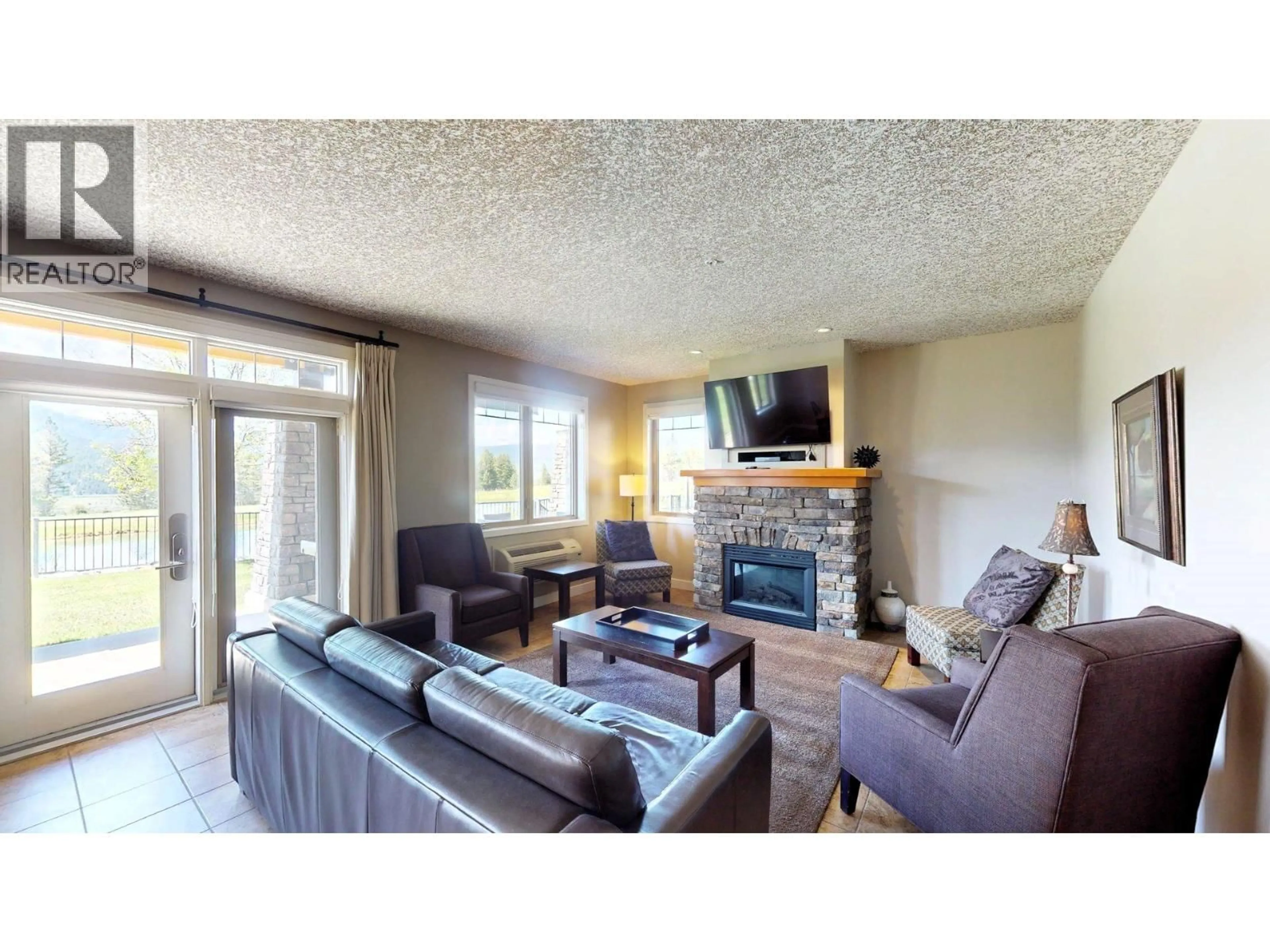Living room with furniture, unknown for 416 K1 - 400 BIGHORN BOULEVARD, Radium Hot Springs British Columbia V0A1M0