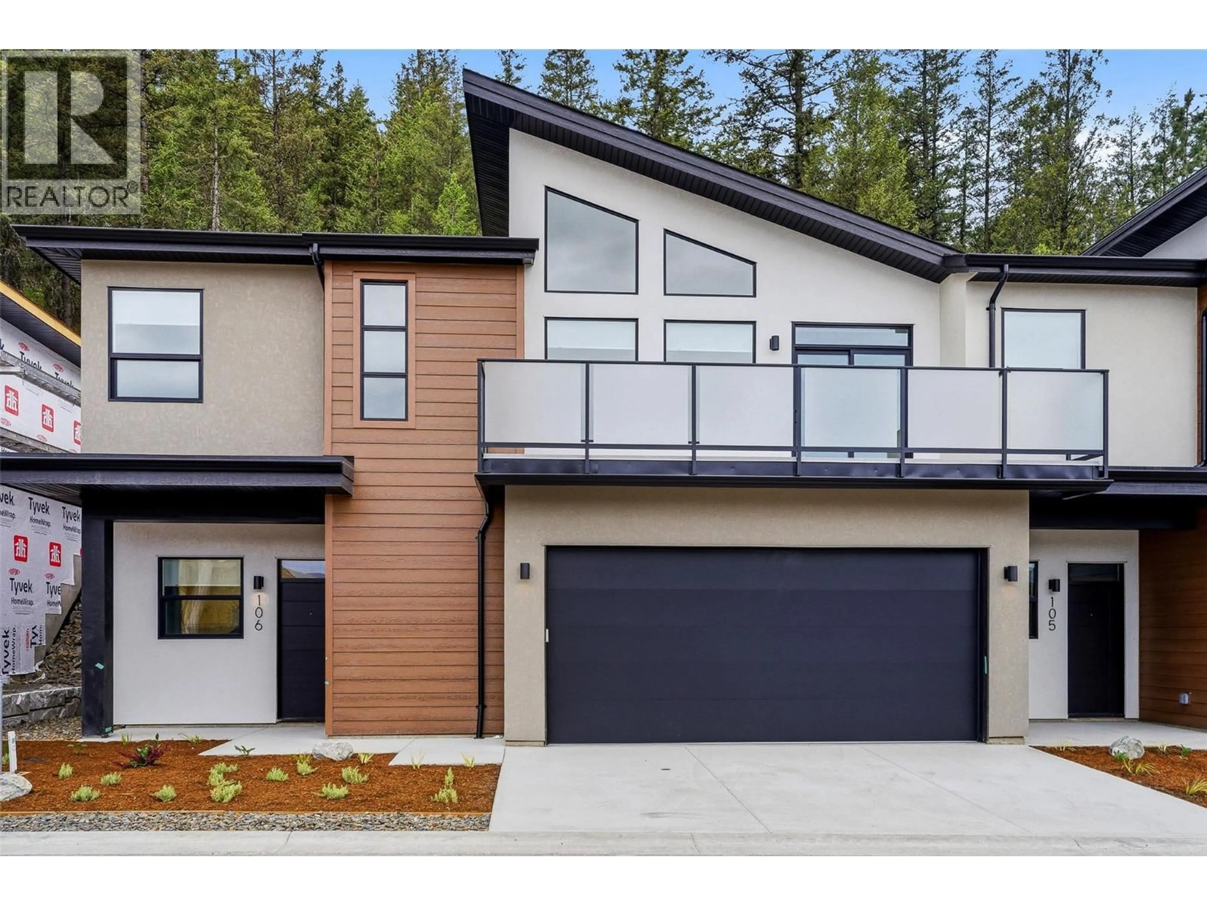 Home with vinyl exterior material, unknown for 107 - 2400 COLDWATER DRIVE, Kamloops British Columbia V2E0E9